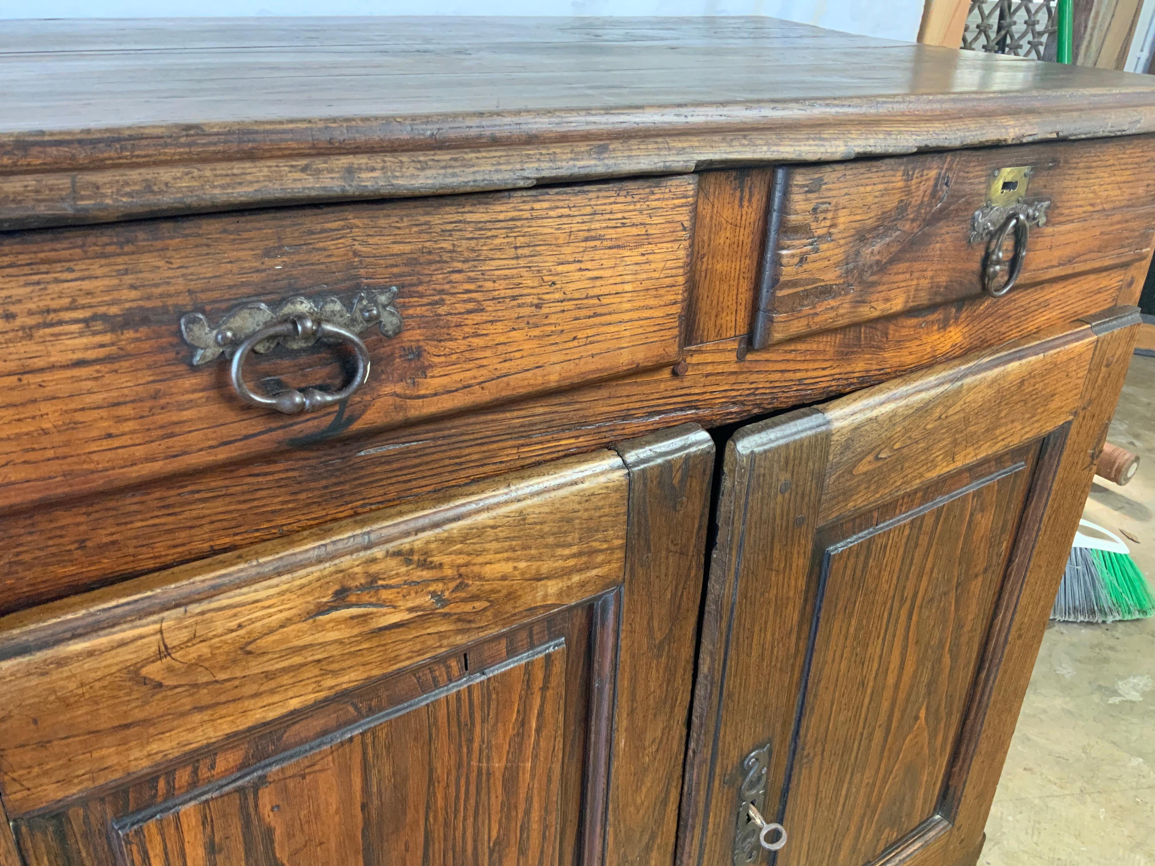 18th Century French Buffet  For Sale 5