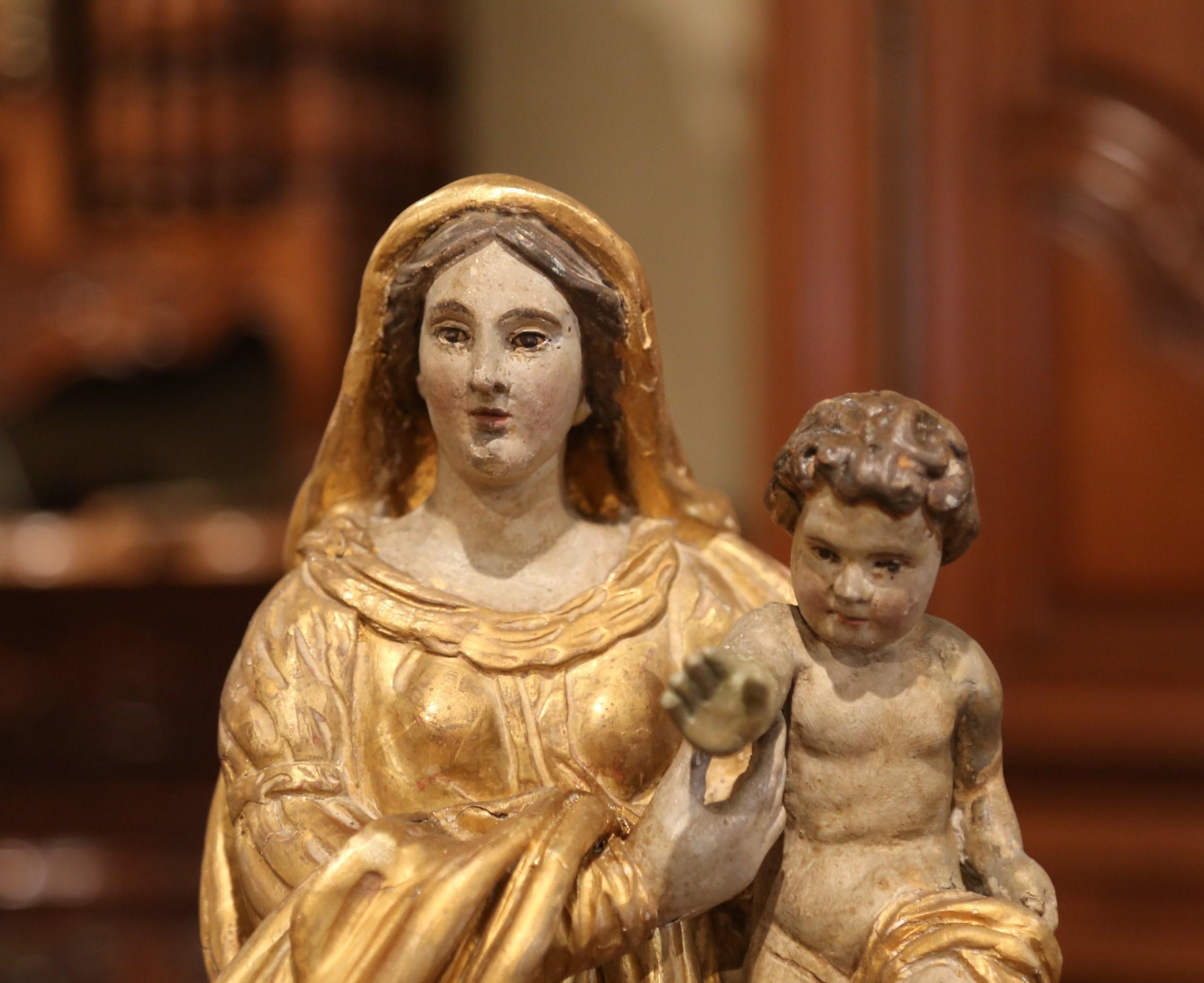 18th Century, French Carved Giltwood and Polychrome Statue of Mother and Child In Excellent Condition In Dallas, TX