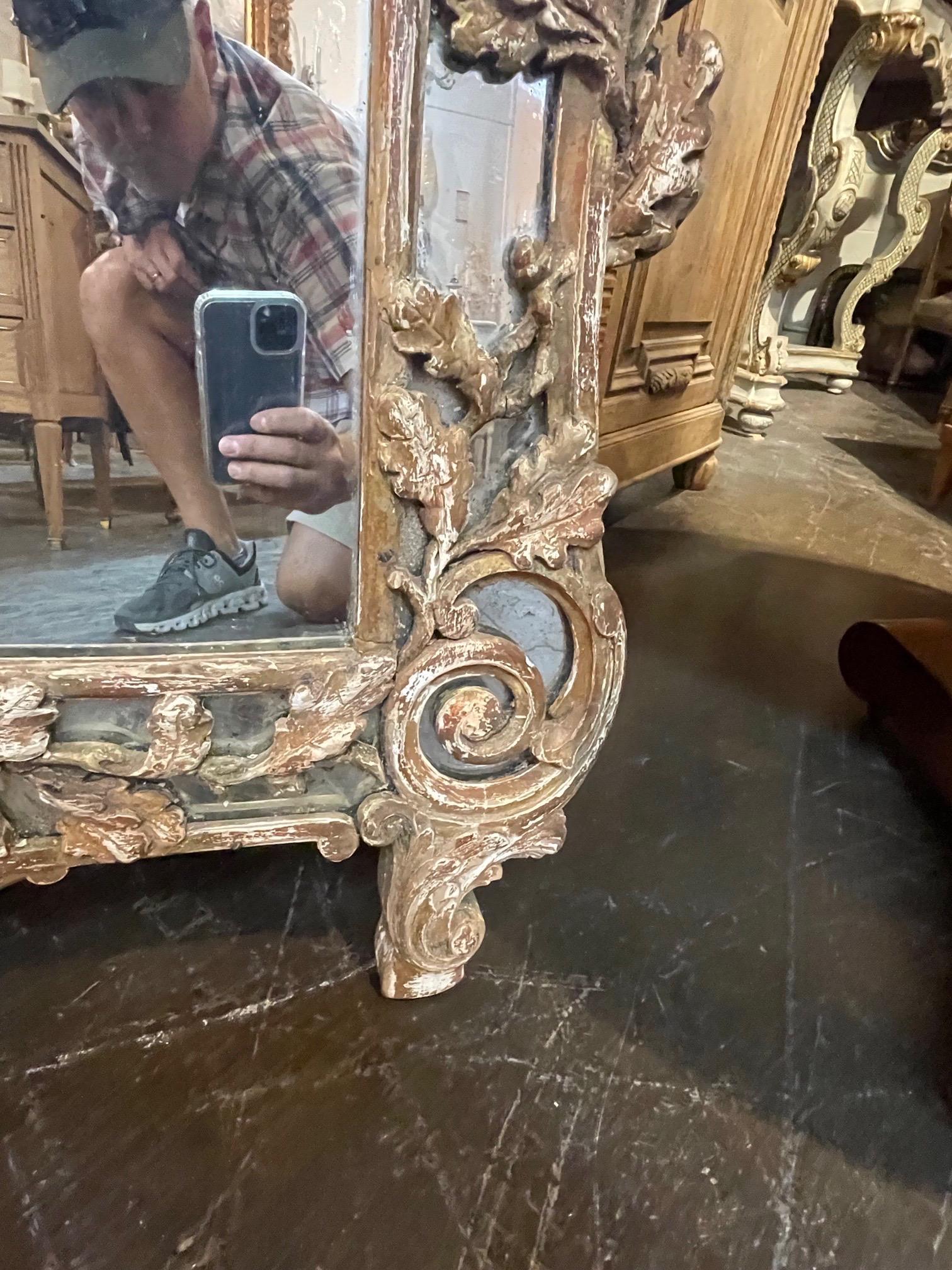 18th Century French Carved Mirror 3