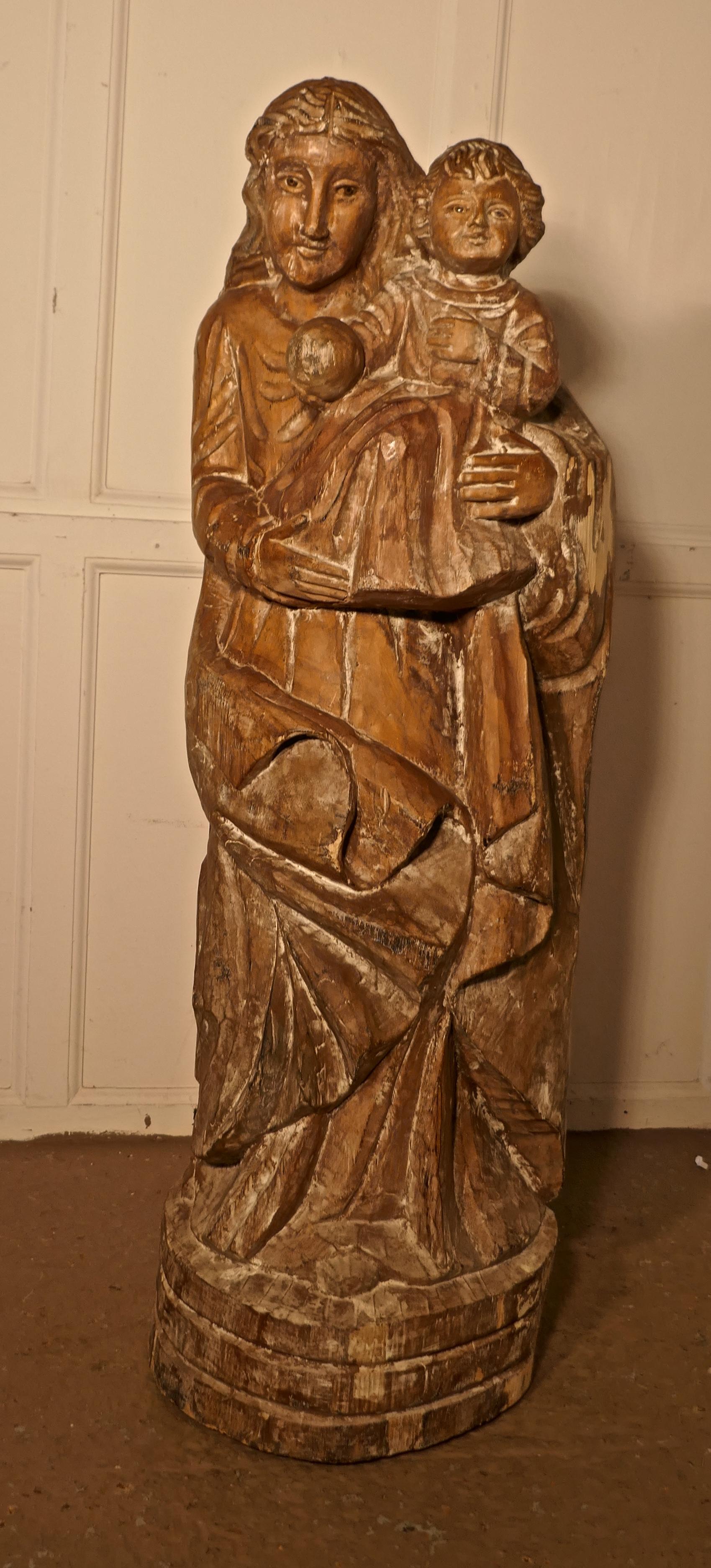 18th Century French Carved Statue of Madonna and Child For Sale 1