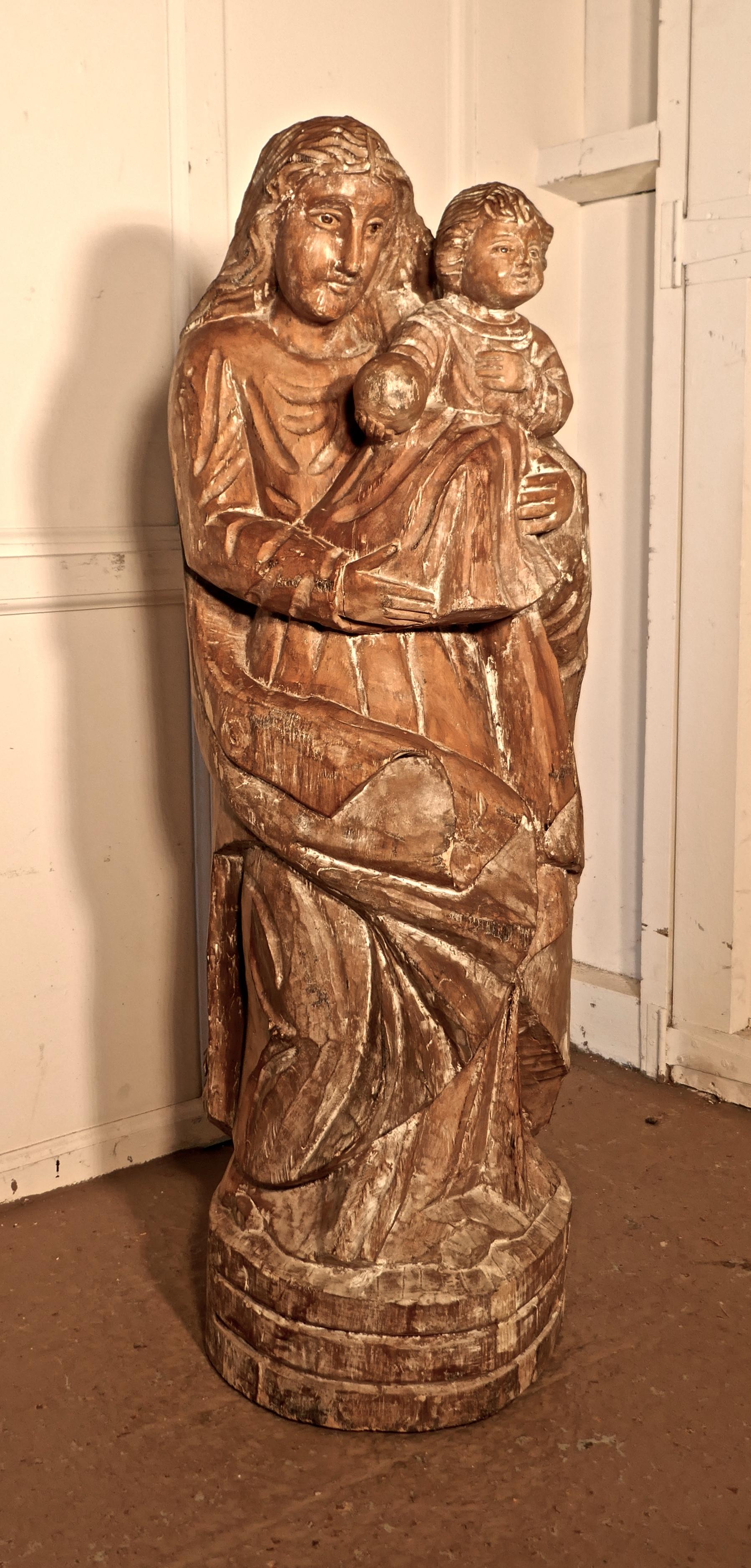 18th Century French Carved Statue of Madonna and Child For Sale 2