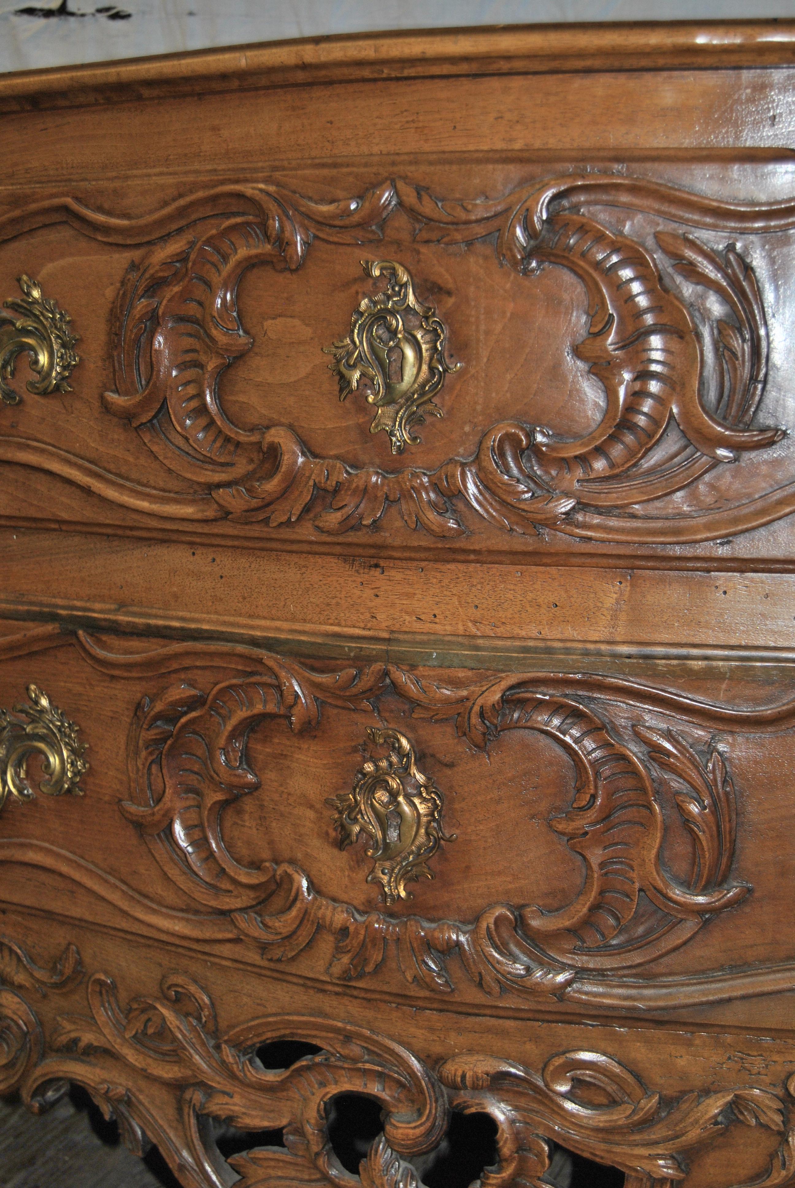 18th Century French Carved Walnut Chest of Drawers For Sale 3