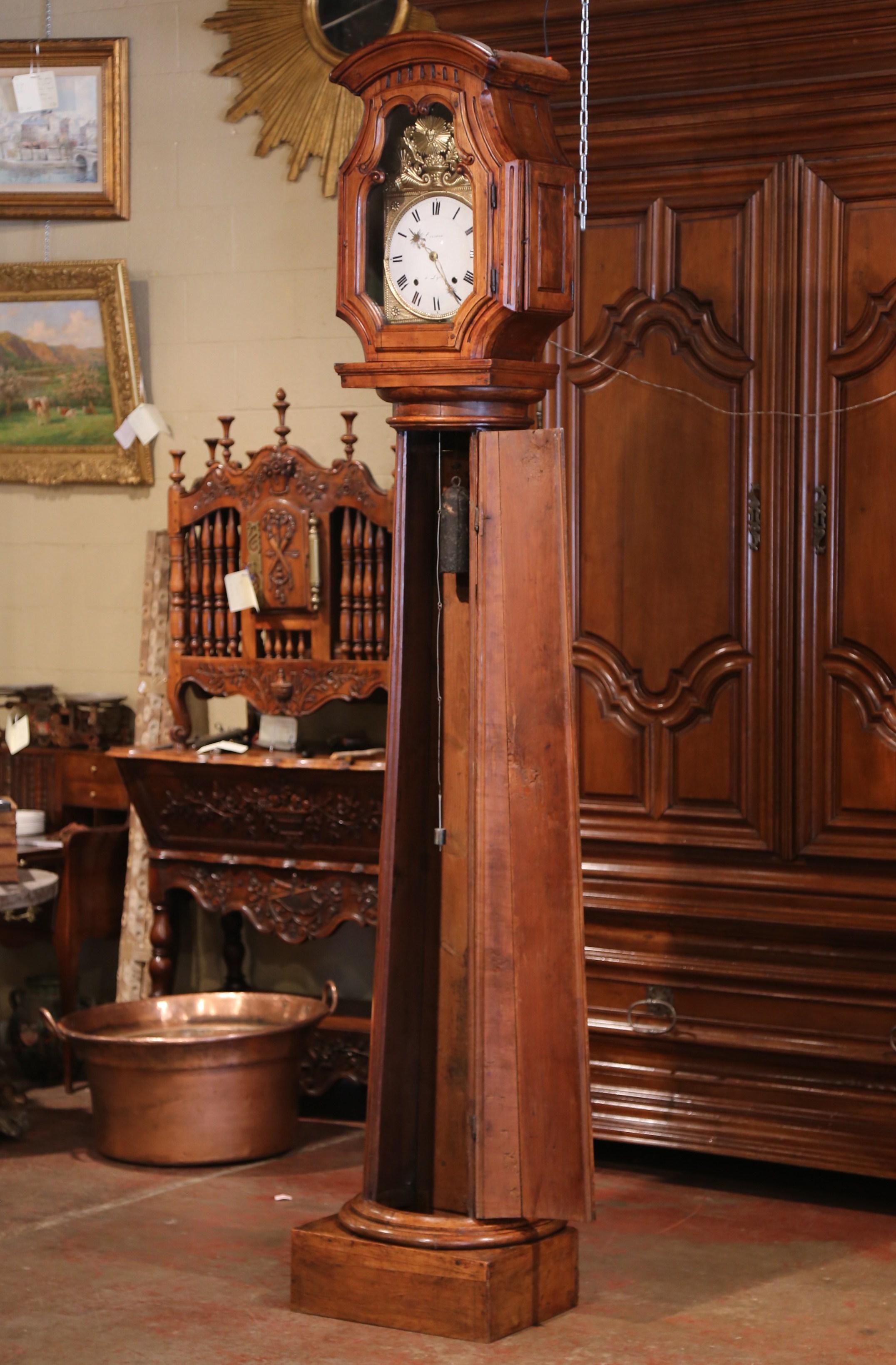18th Century French Carved Walnut Grandfather Clock from Lyon In Excellent Condition In Dallas, TX