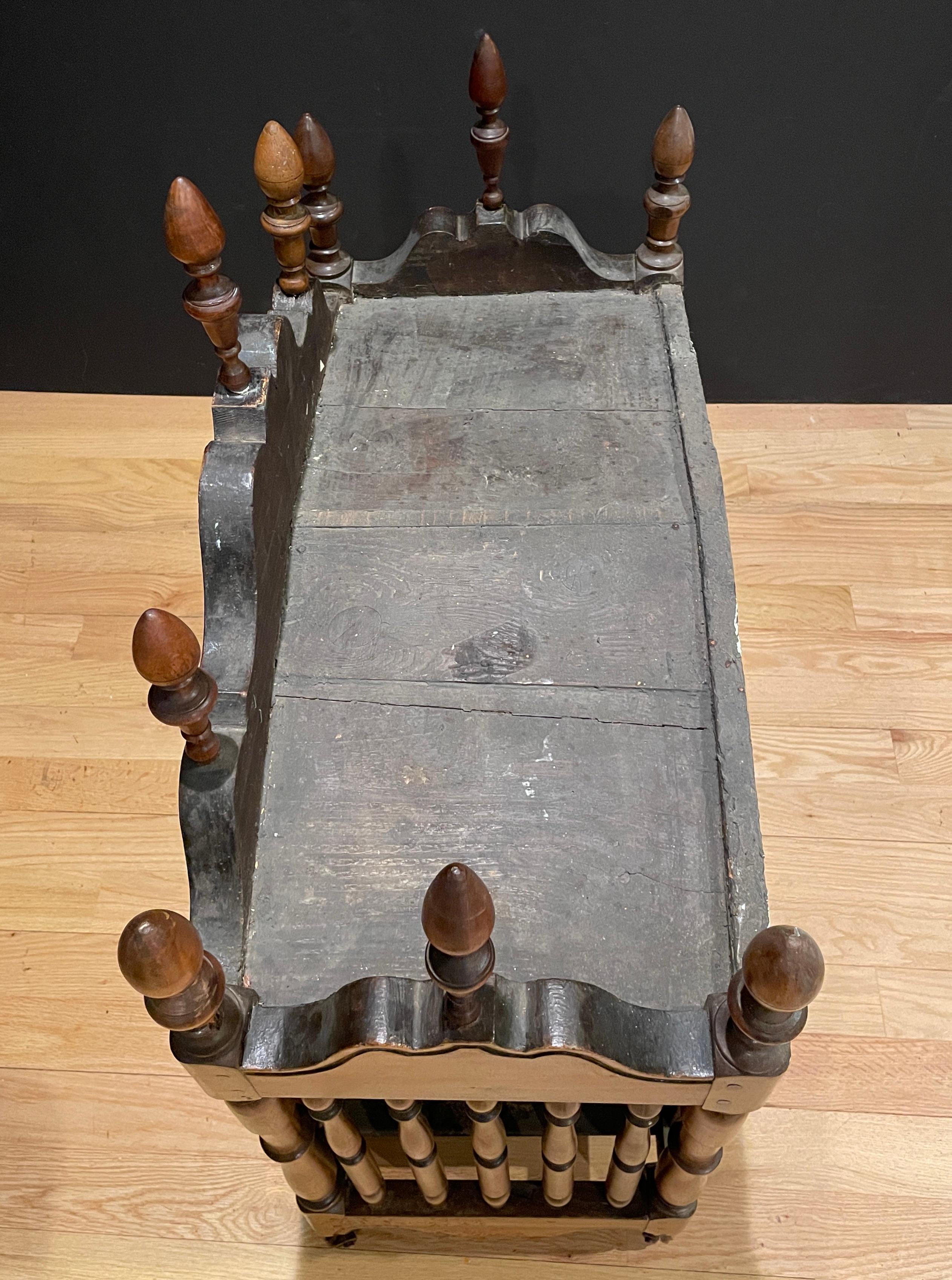 18th Century French Carved Walnut Panetiere For Sale 1