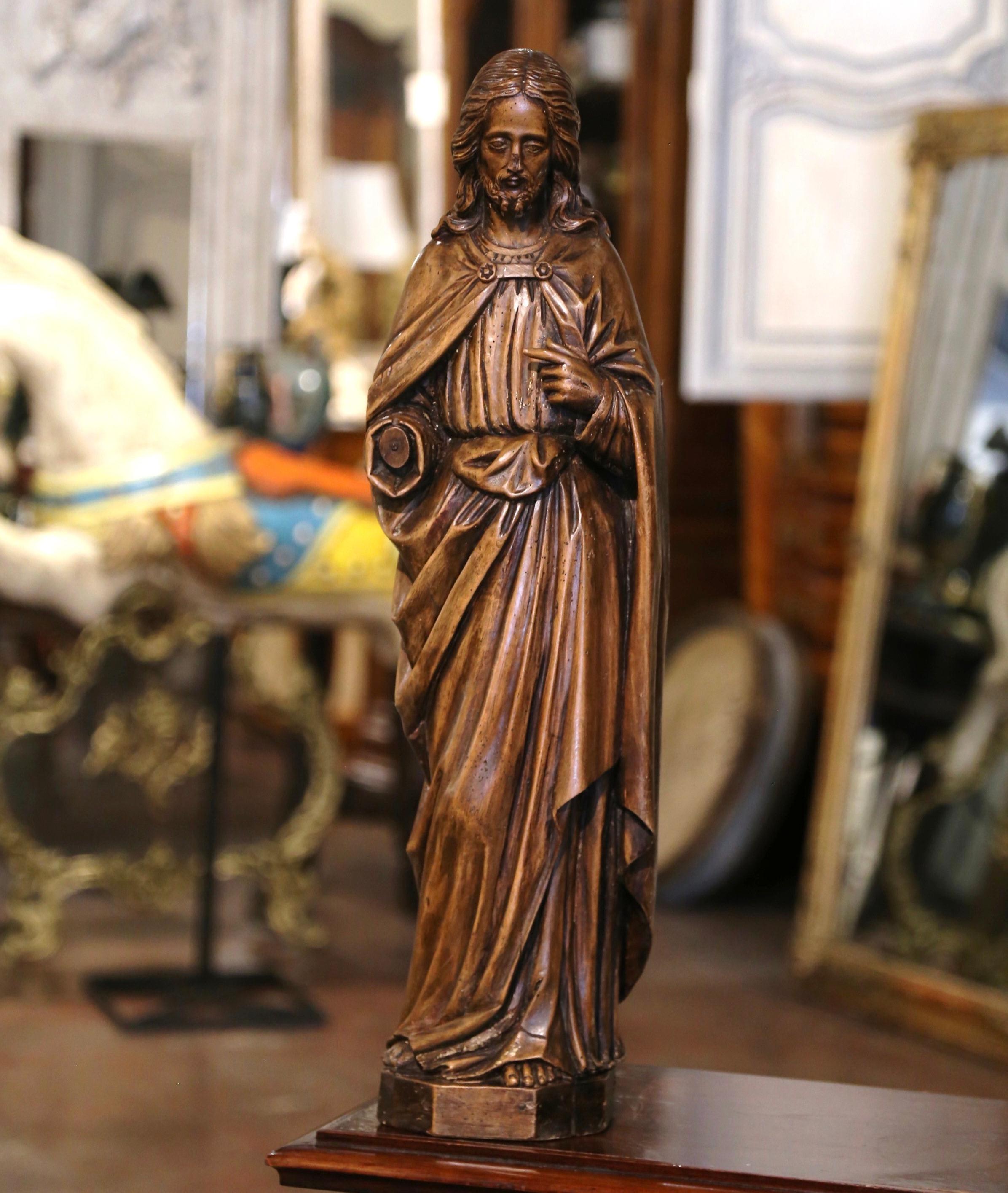 18th Century French Carved Walnut Statue of Jesus Christ For Sale 1