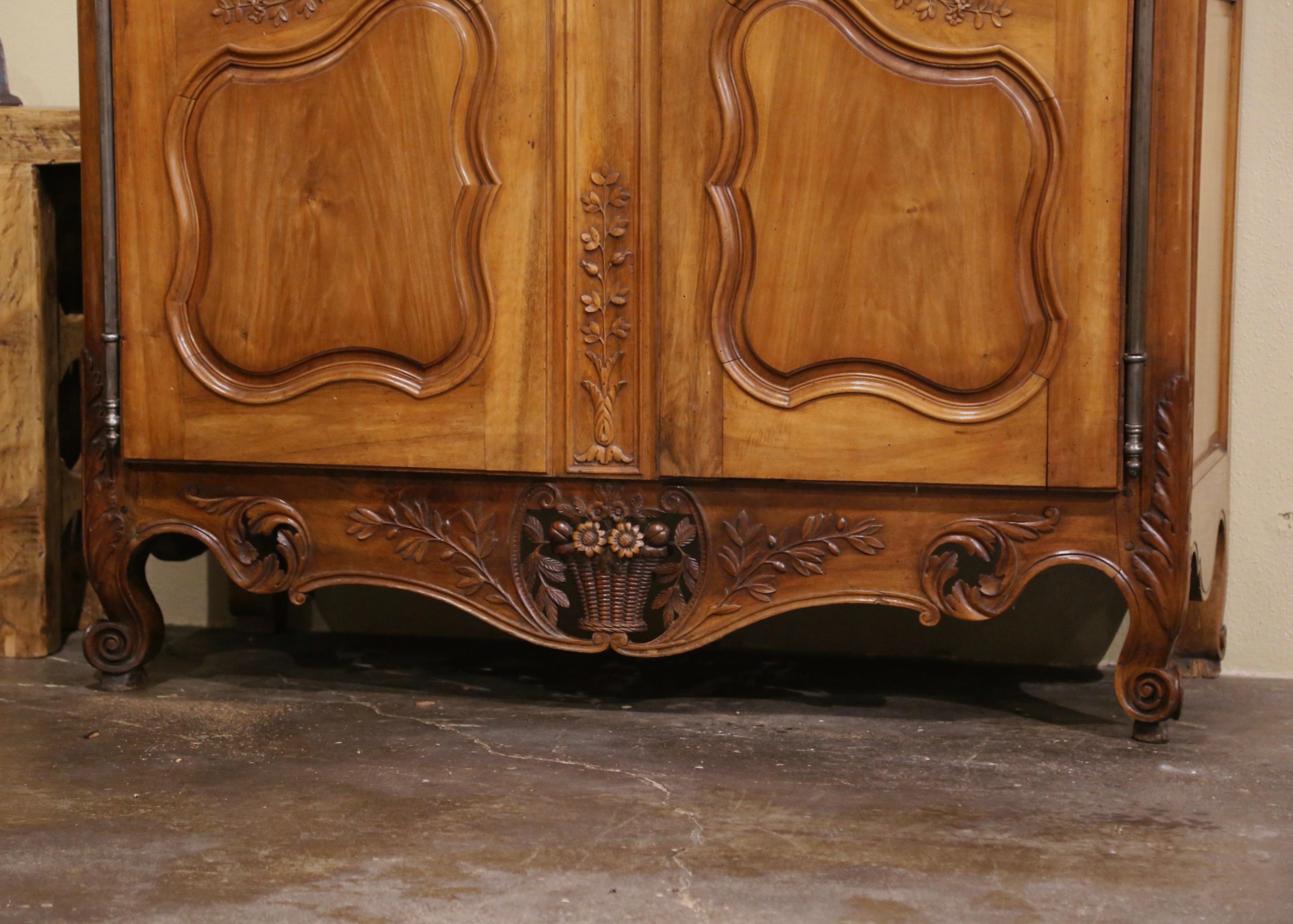 Louis XV 18th Century French Carved Walnut Wedding Armoire from Provence For Sale