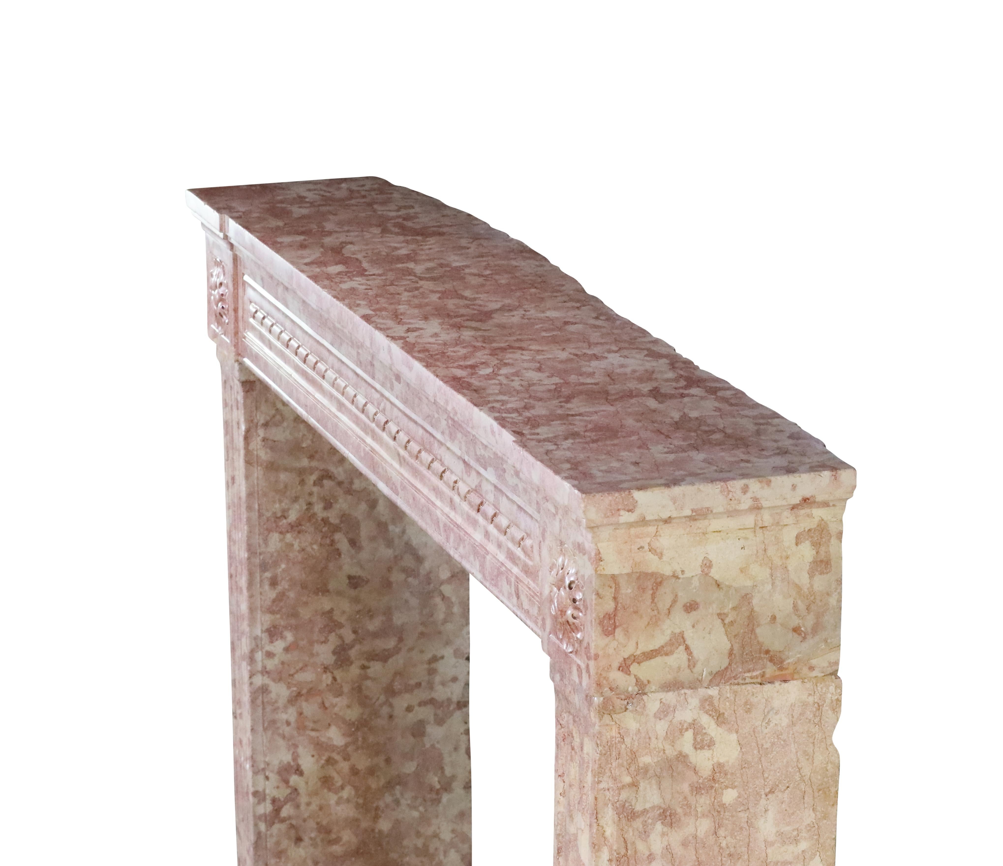 18th Century French Castle Fireplace In Rose And Ivory Marble Stone For Sale 10
