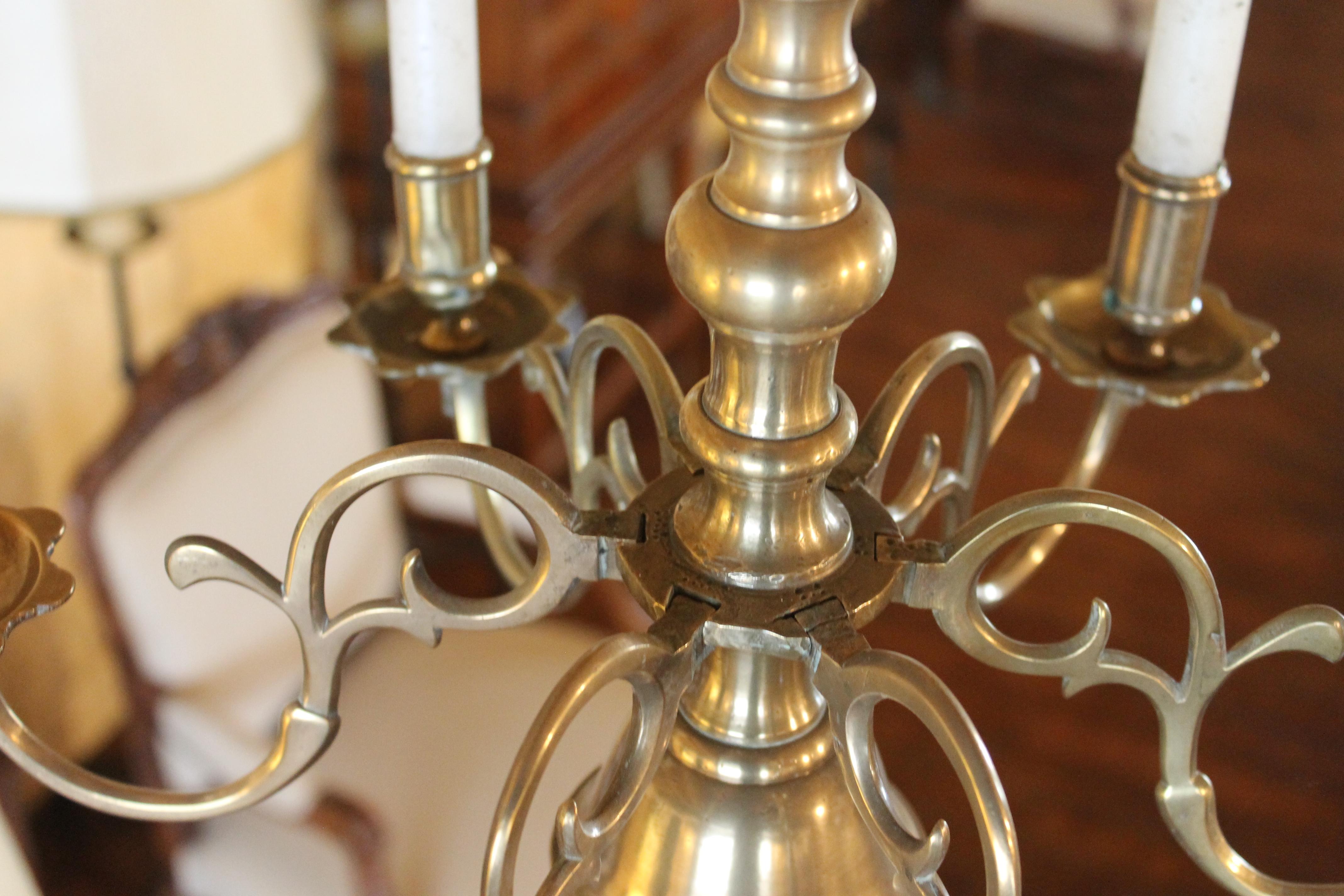 18th Century French Chandelier in Bronze 6 Branches For Sale 3