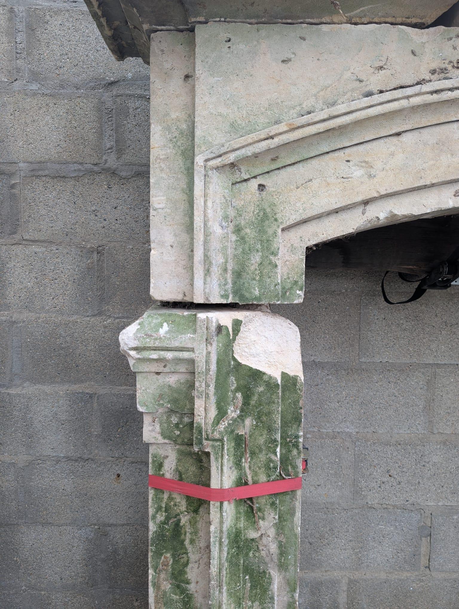 18th-Century French Château Limestone Arch with Pediment, circa 1750 For Sale 4