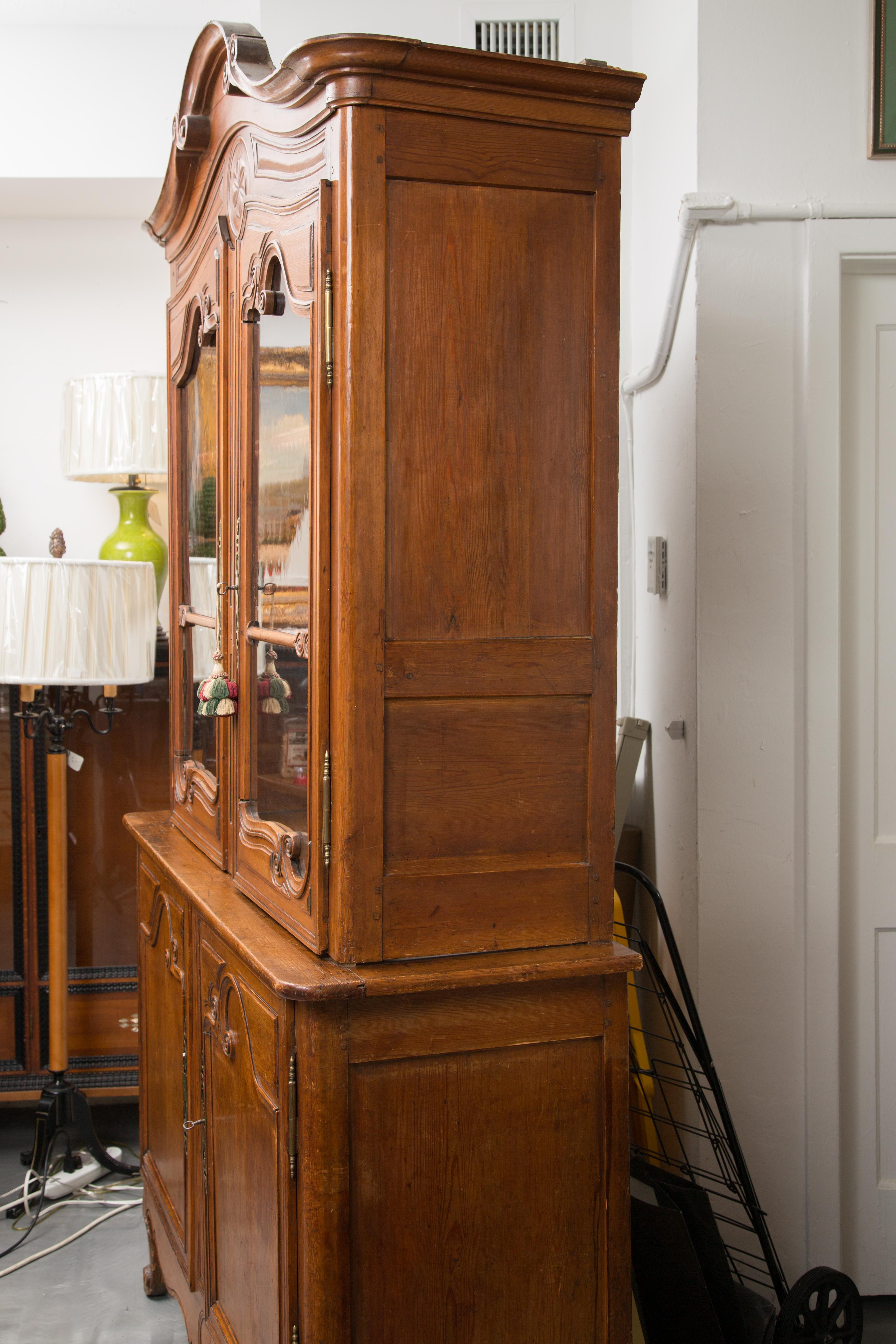 18th Century French Cherry Buffet a Deux Corps In Good Condition For Sale In WEST PALM BEACH, FL