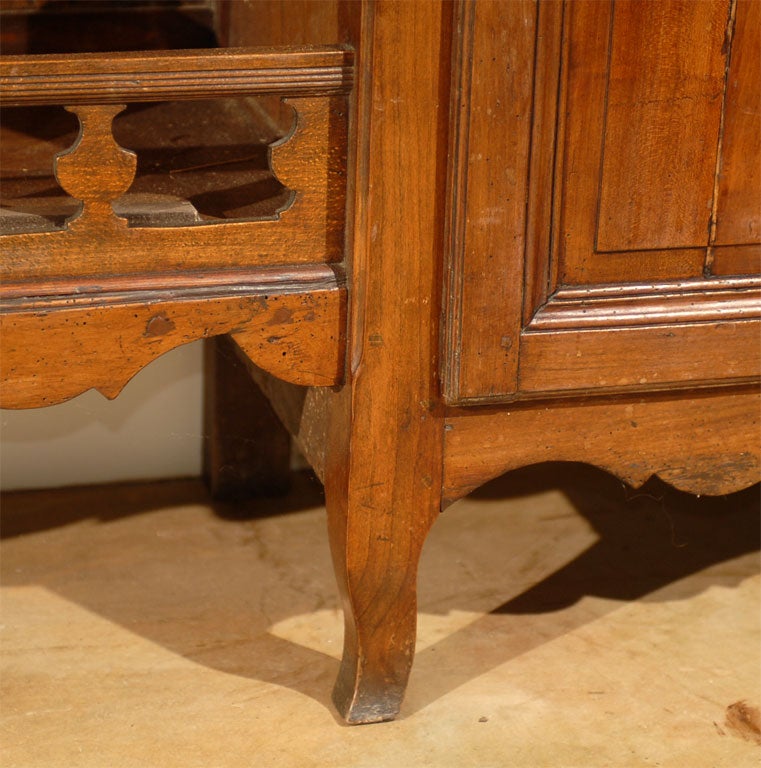 18th Century French Cherry Enfilade from Picardy In Excellent Condition In Atlanta, GA