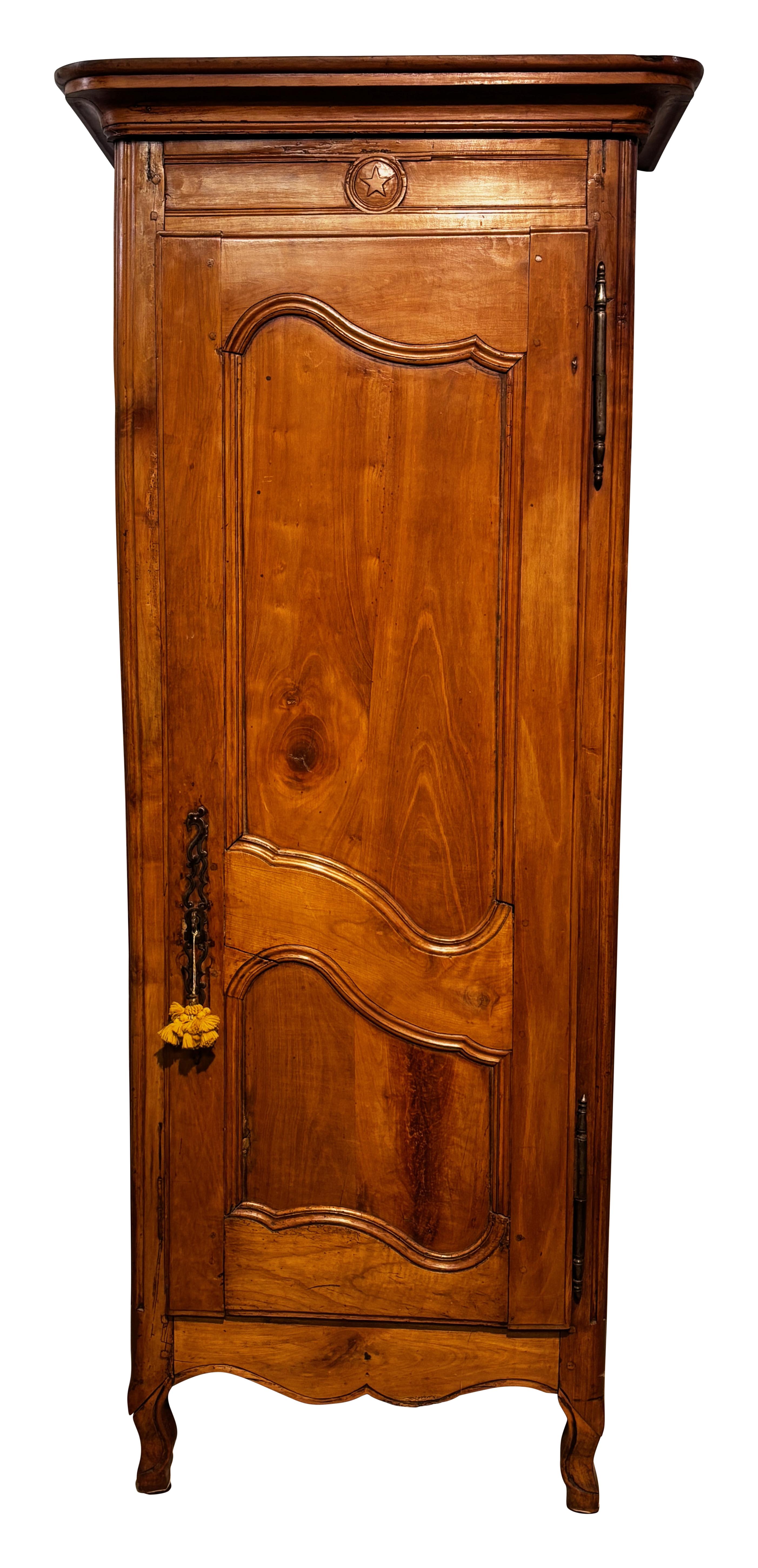 18th century French cherrywood bonnetiere (hat cabinet) or small wardrobe armoire. 
Solid cherrywood front and crown with solid chestnut side panels.
In excellent restored condition. Refinished and replaced front feet, replaced lock and key,