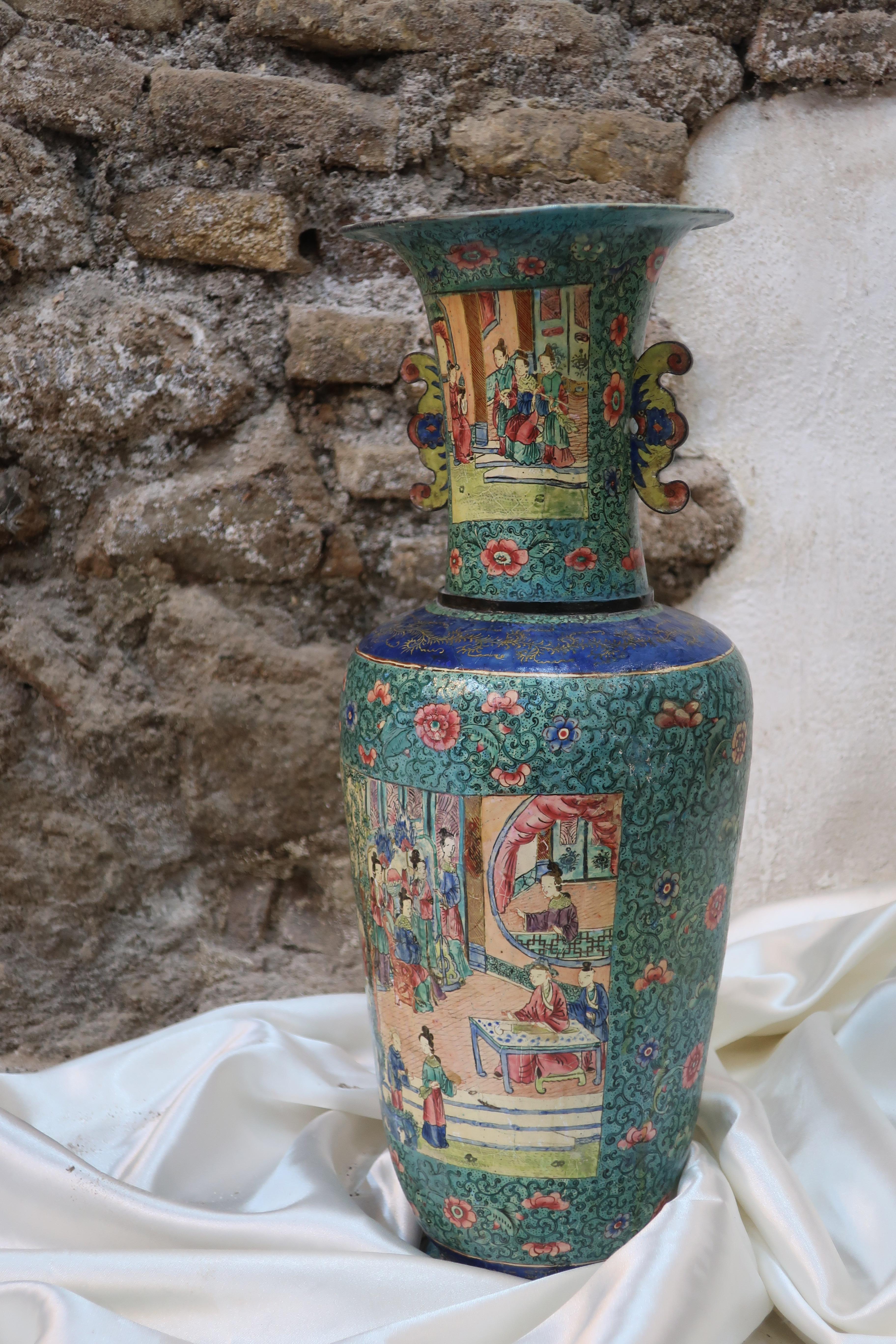 Late 18th Century 18th Century French Chinoiserie Vase  For Sale