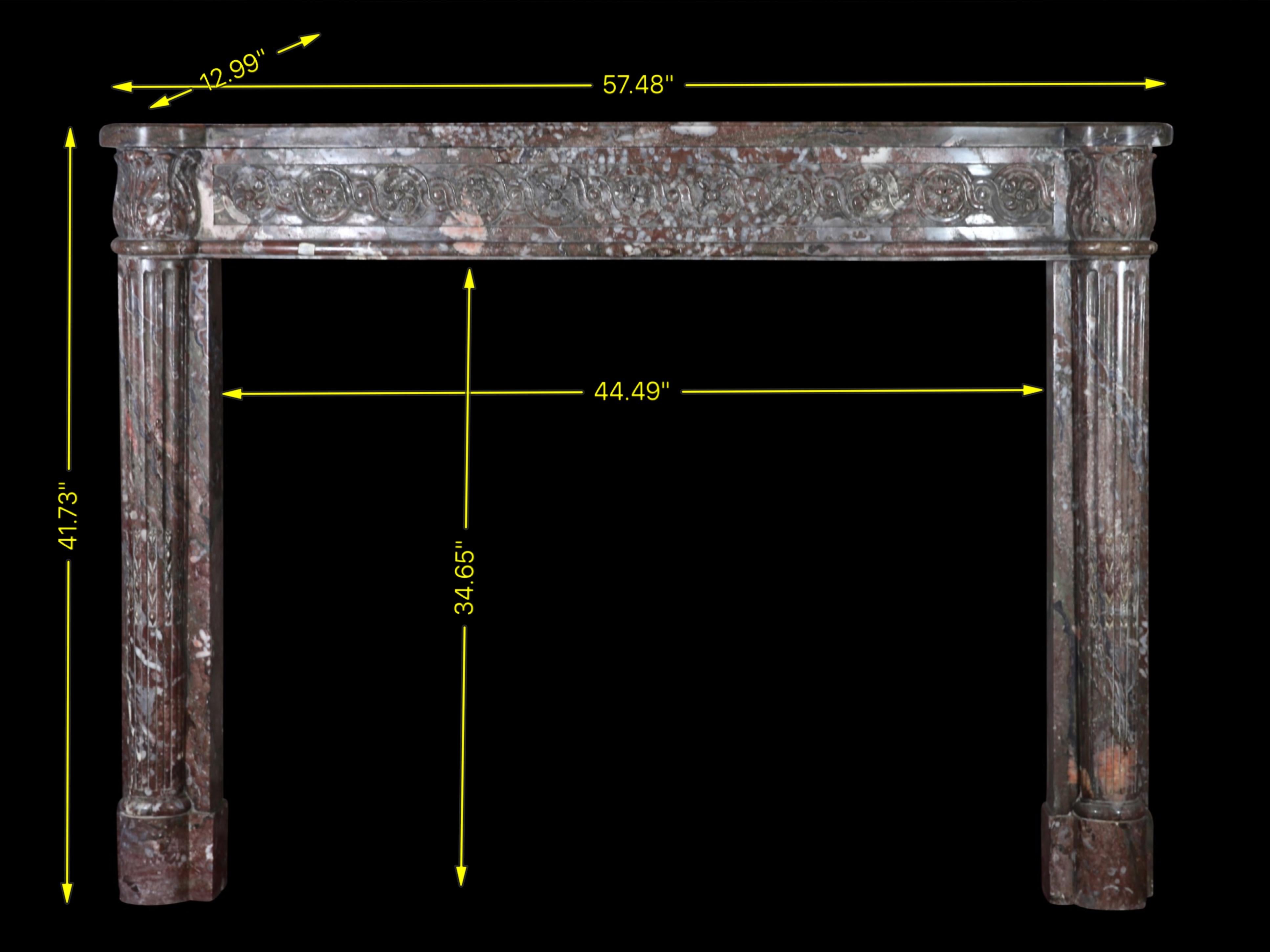 Louis XVI Cheminée française du XVIIIe siècle, Classic Mantels, unique en son genre en vente