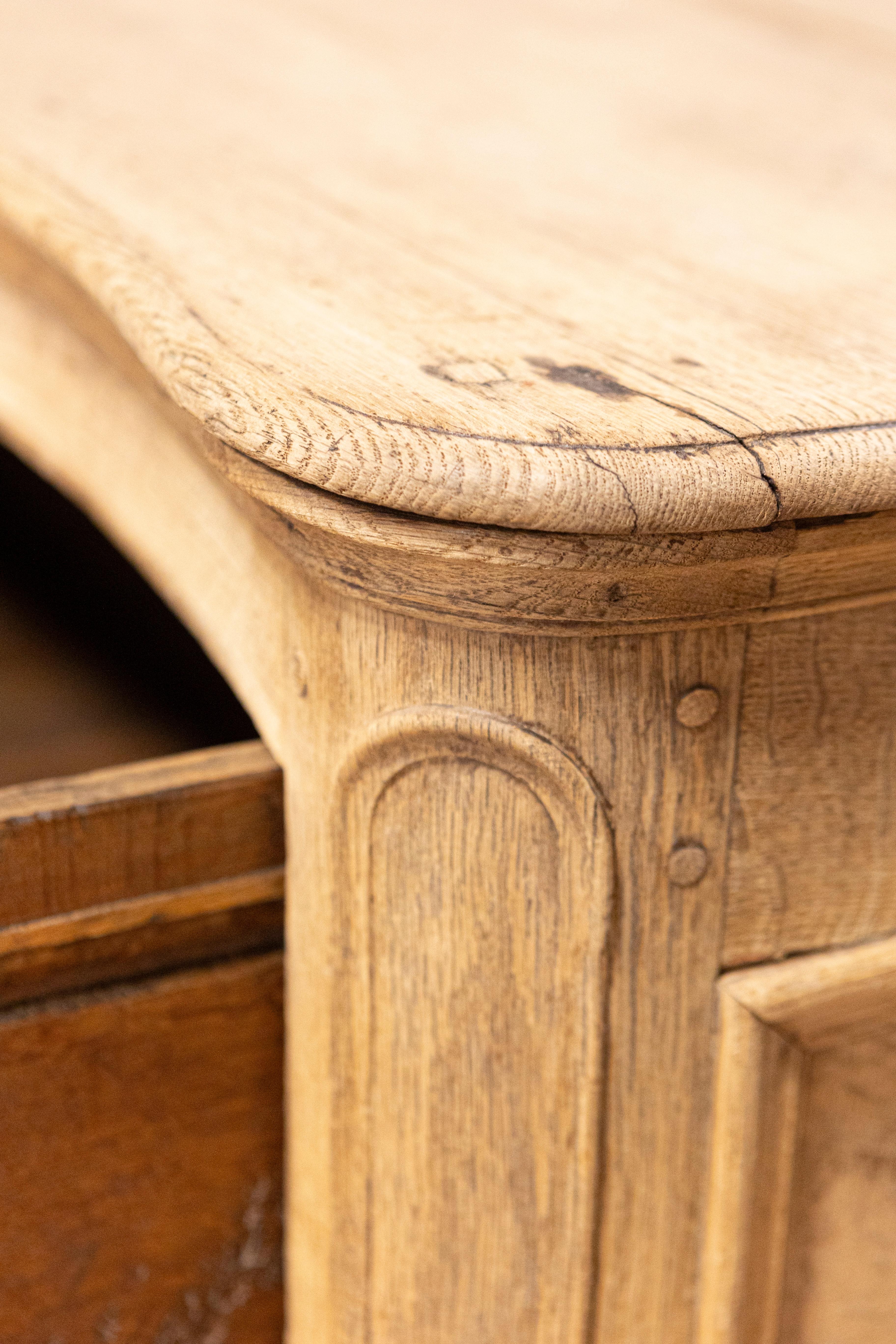 Commode francese del XVIII secolo in vendita 3
