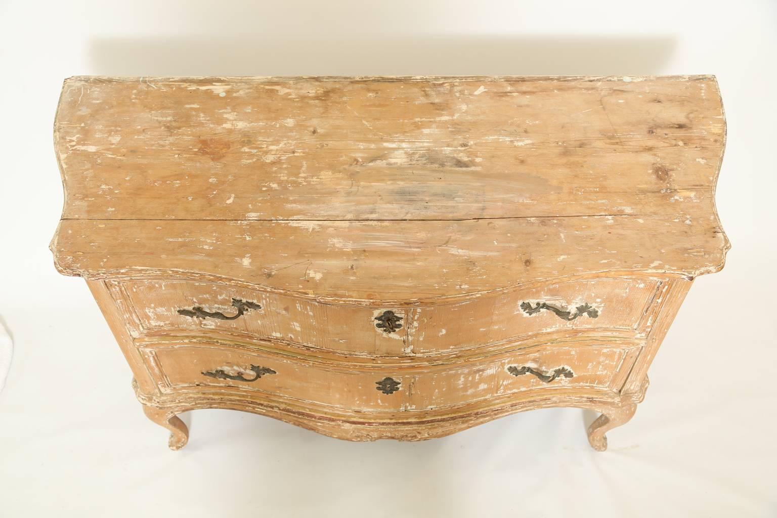 18th Century French Commode For Sale 4