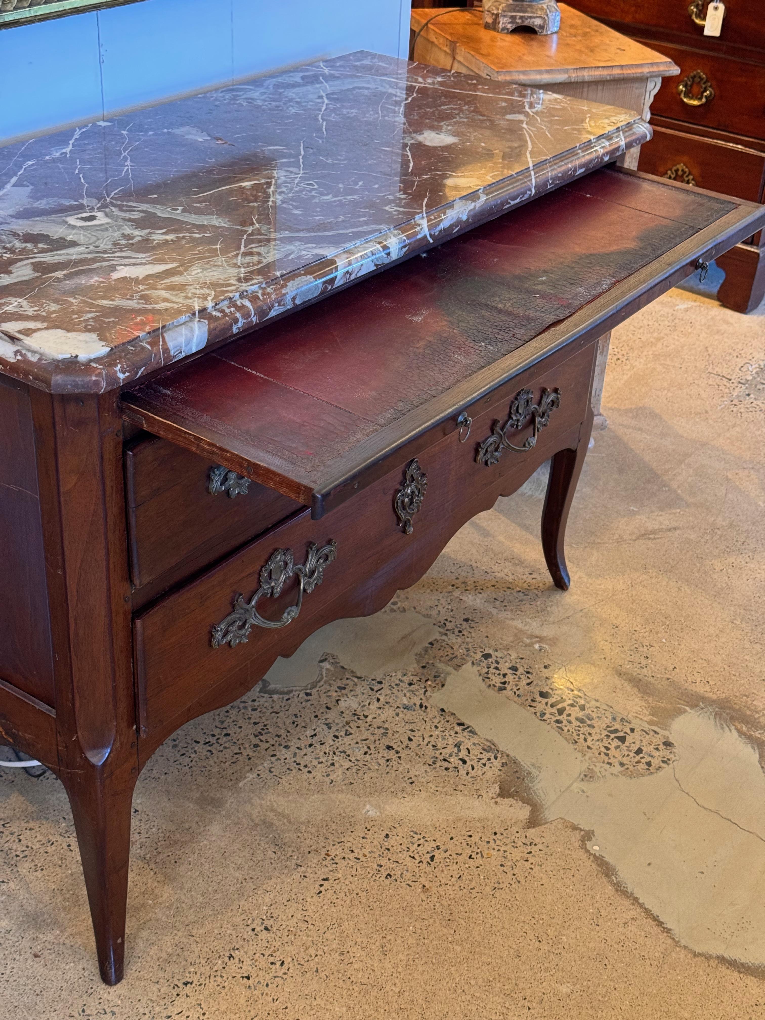Commode francese del XVIII secolo in vendita 7