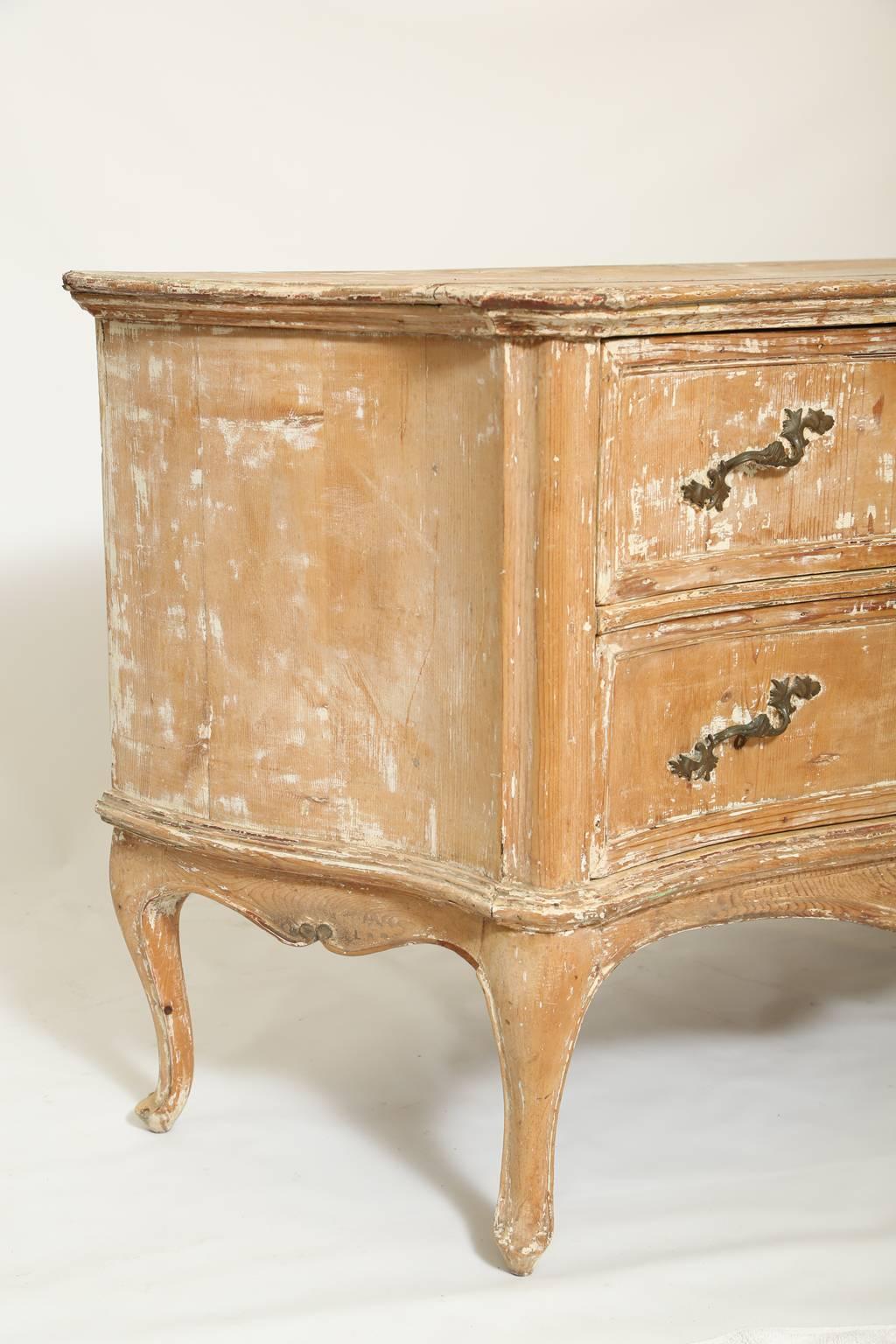 18th Century French Commode For Sale 1