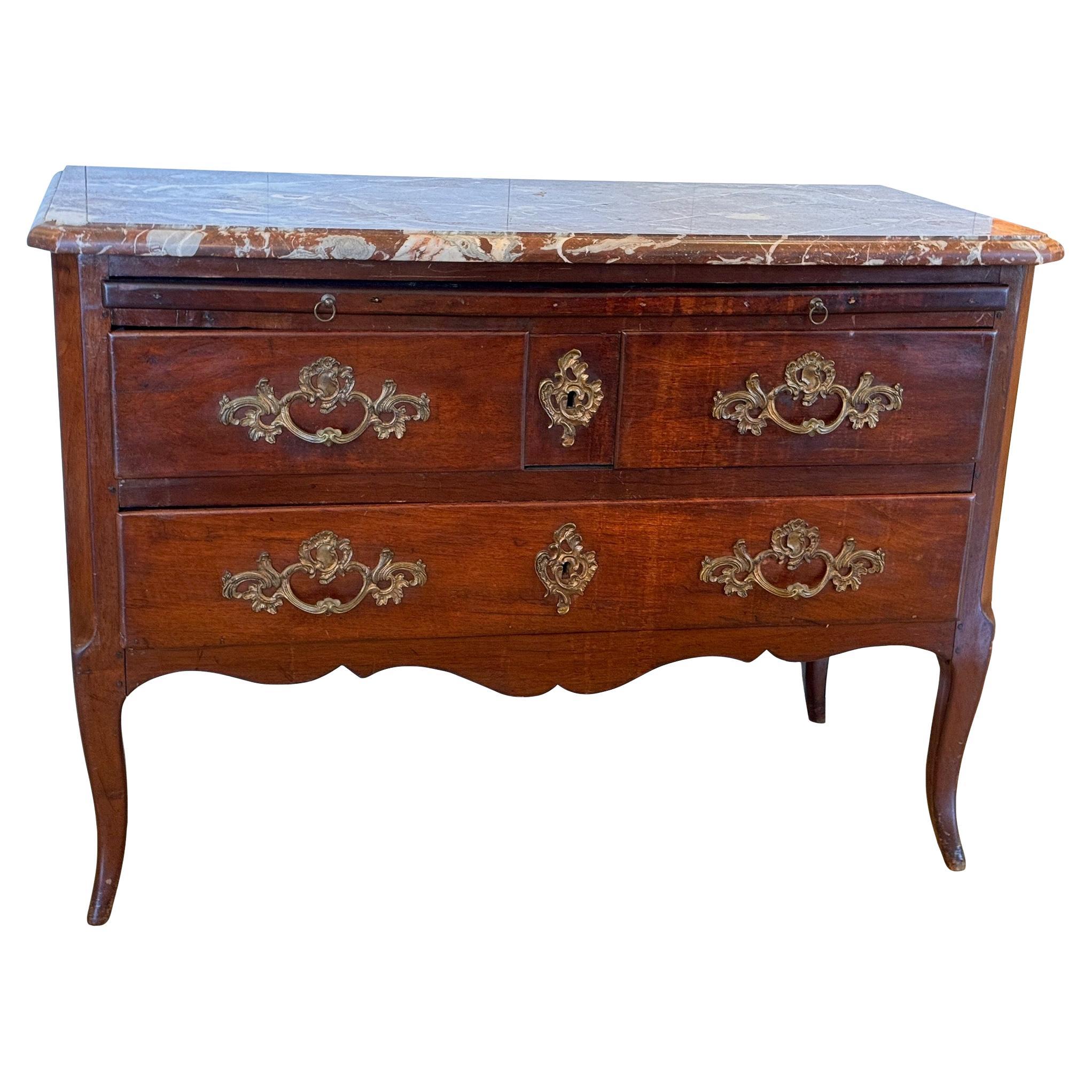 Commode francese del XVIII secolo in vendita