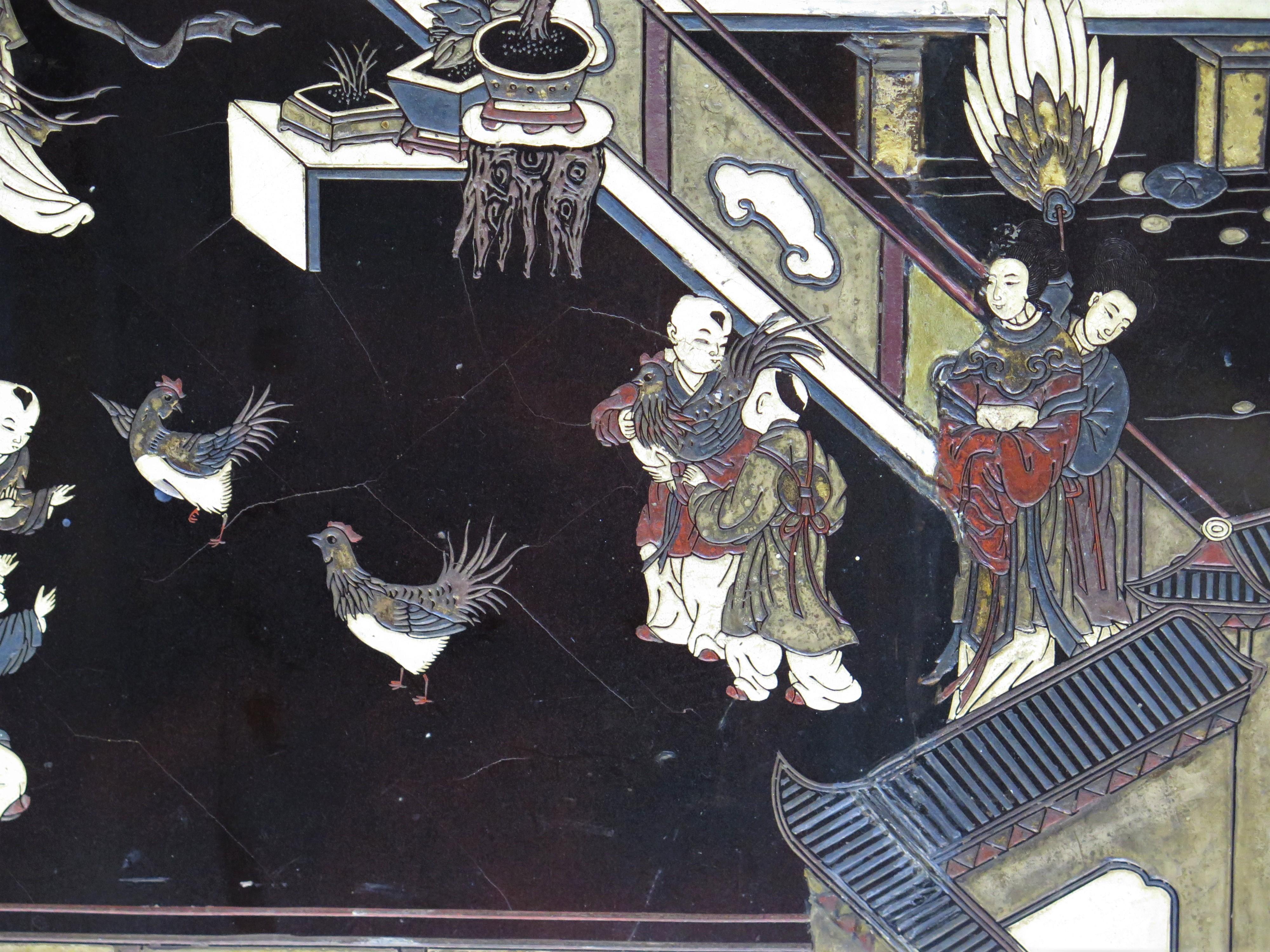 18th Century French Console with Chinese Coromandel Top 4