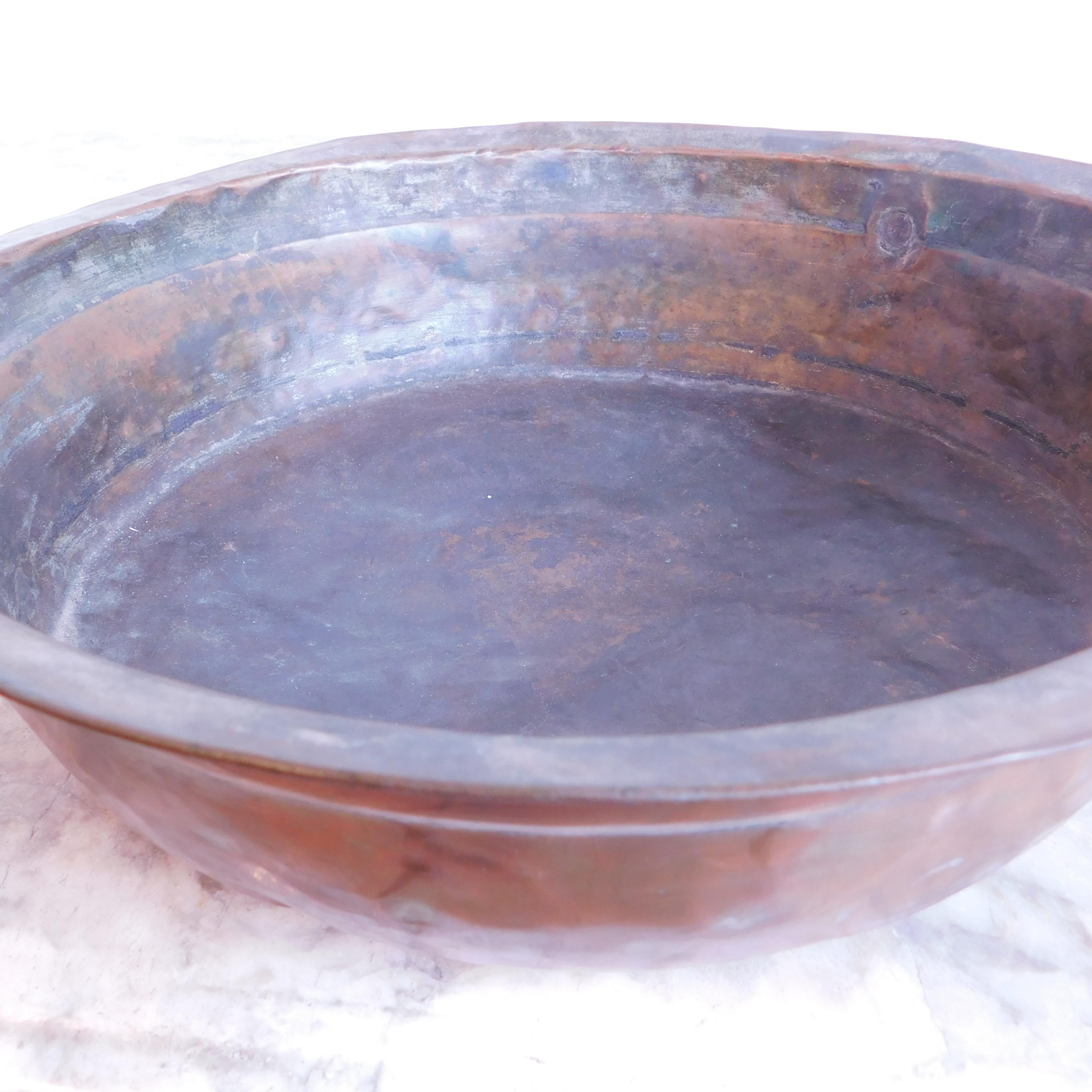 18th Century French Copper Bowl or Pan In Fair Condition In Antwerp, BE