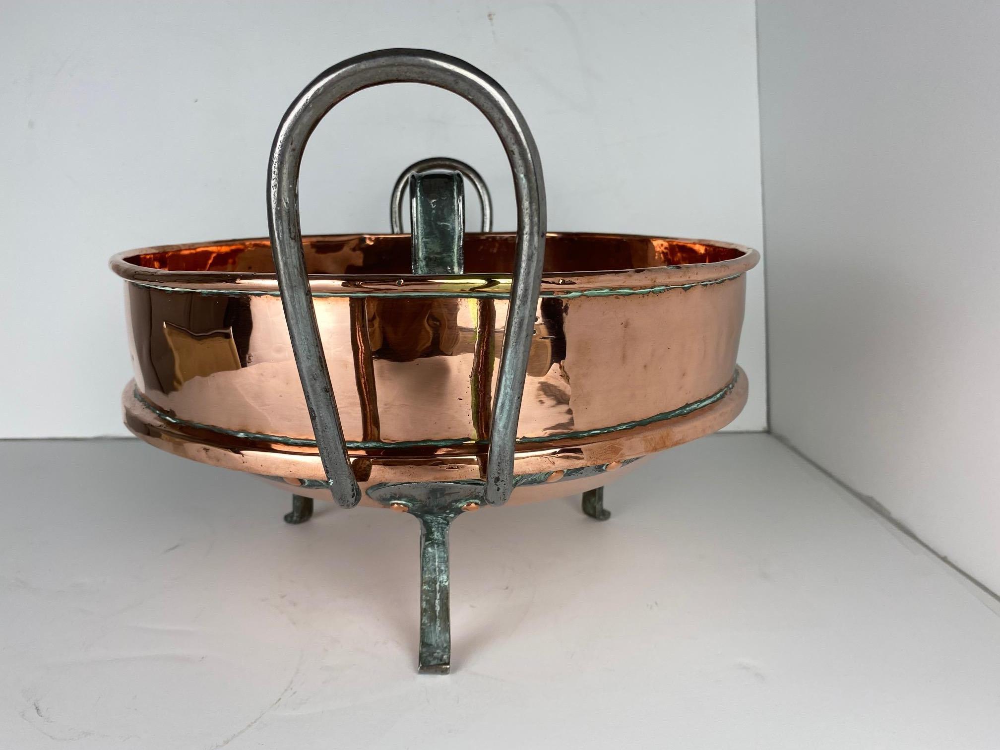 French Copper Large Tourtiere, 18th Century For Sale 5