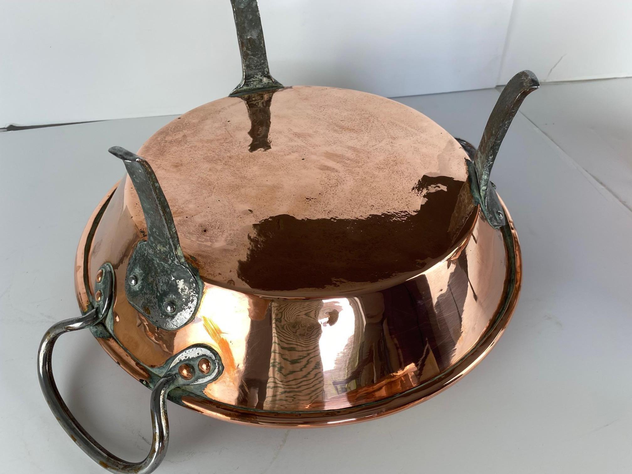 French Copper Large Tourtiere, 18th Century For Sale 1