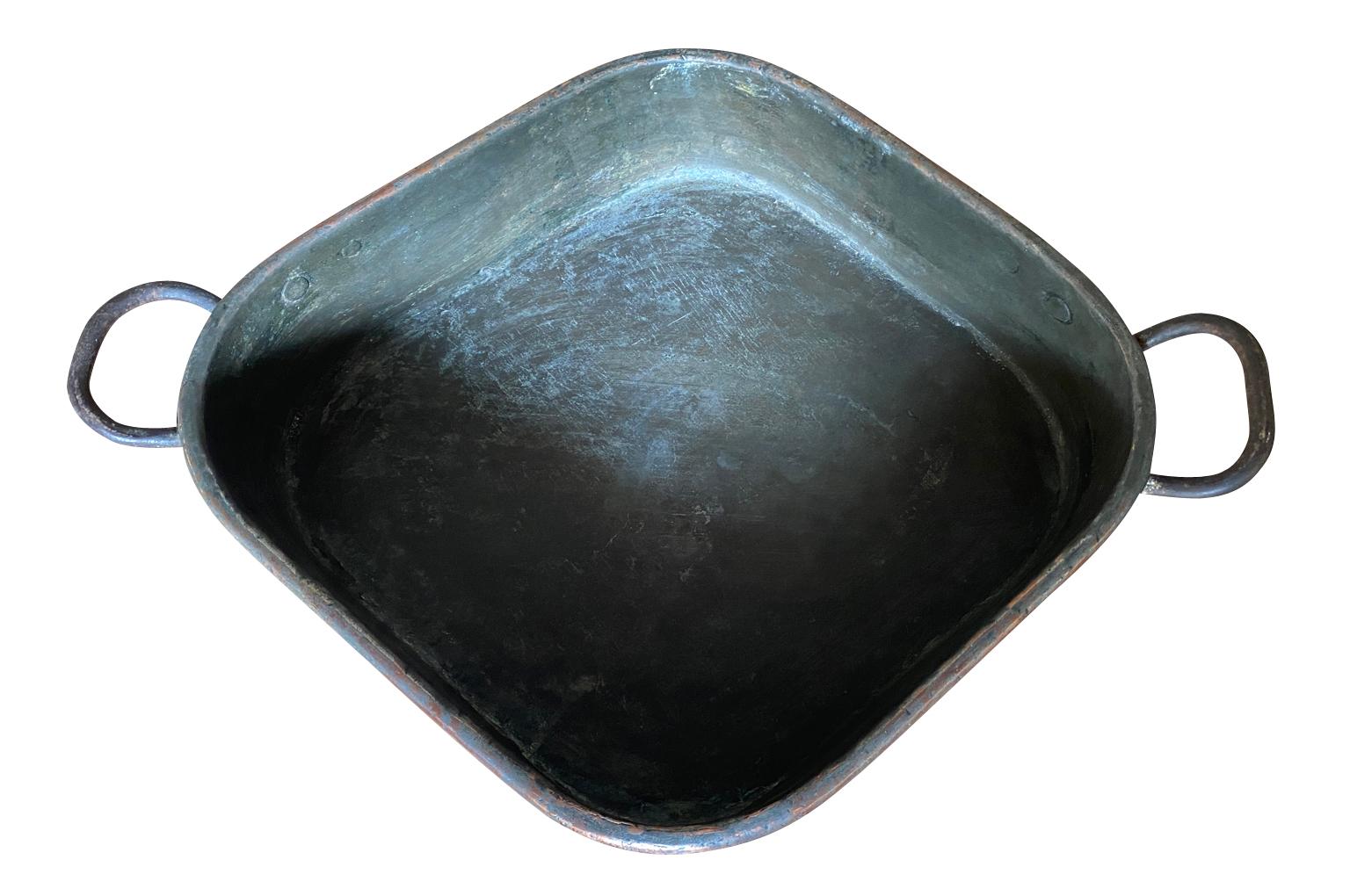 18th Century French Copper Pan For Sale 1