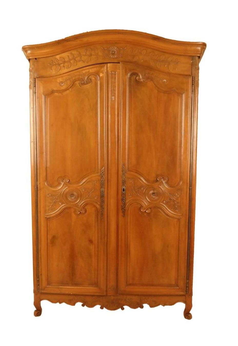 French Provincial 18th Century French Country Armoire For Sale