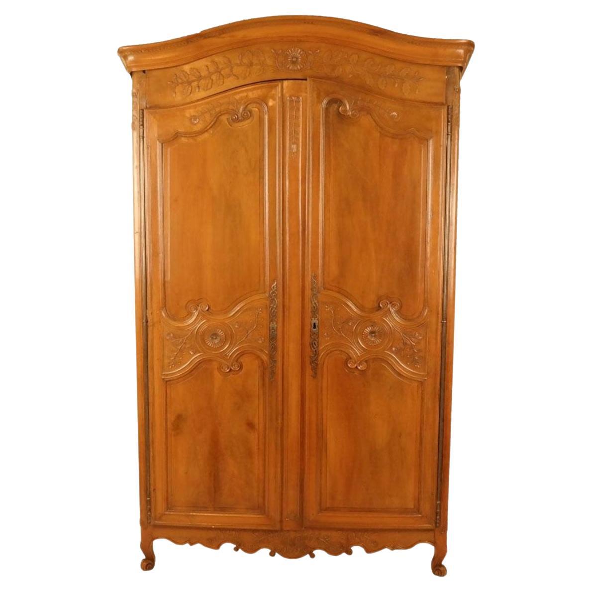 18th Century French Country Armoire For Sale