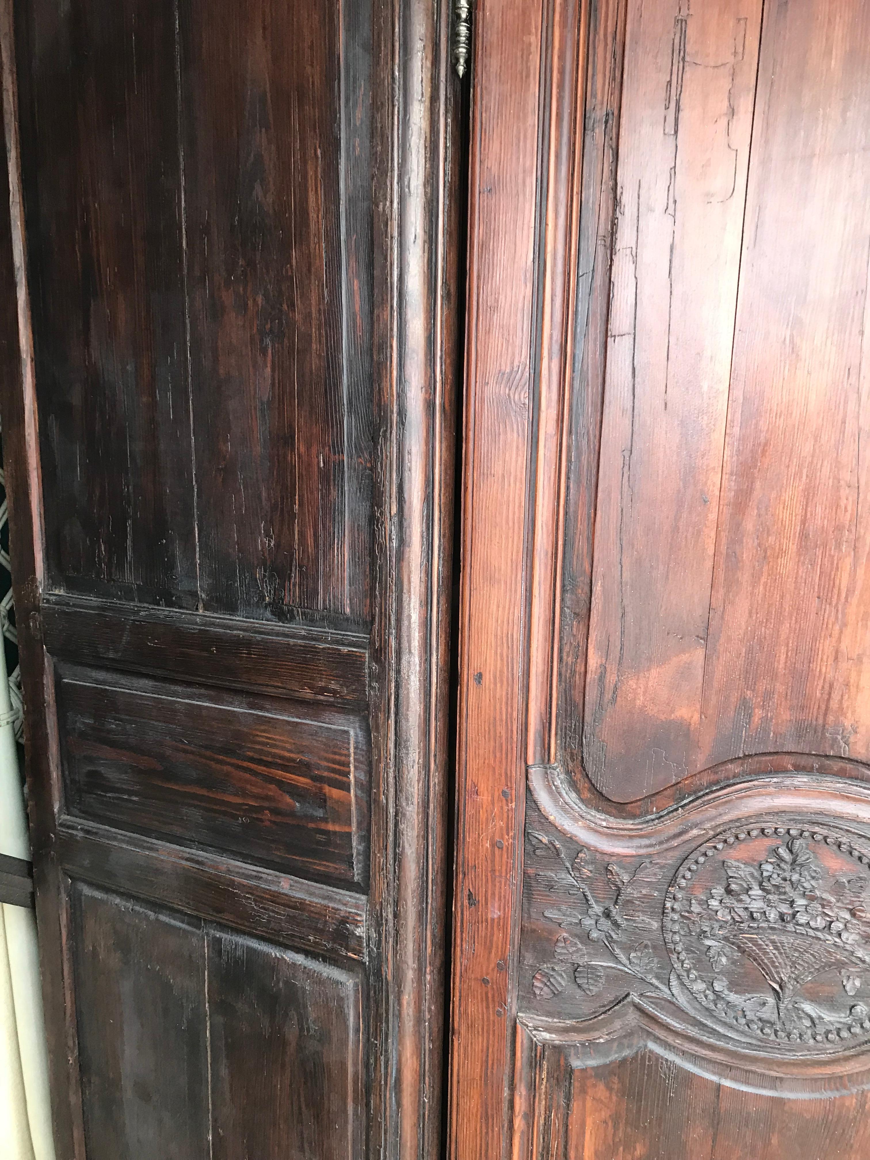 1700s French Country Highly Carved Walnut Wedding Armoire-Provenance In Good Condition For Sale In West Palm Beach, FL