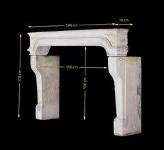Envolvente de chimenea original de piedra caliza de la campiña francesa del siglo XVIII