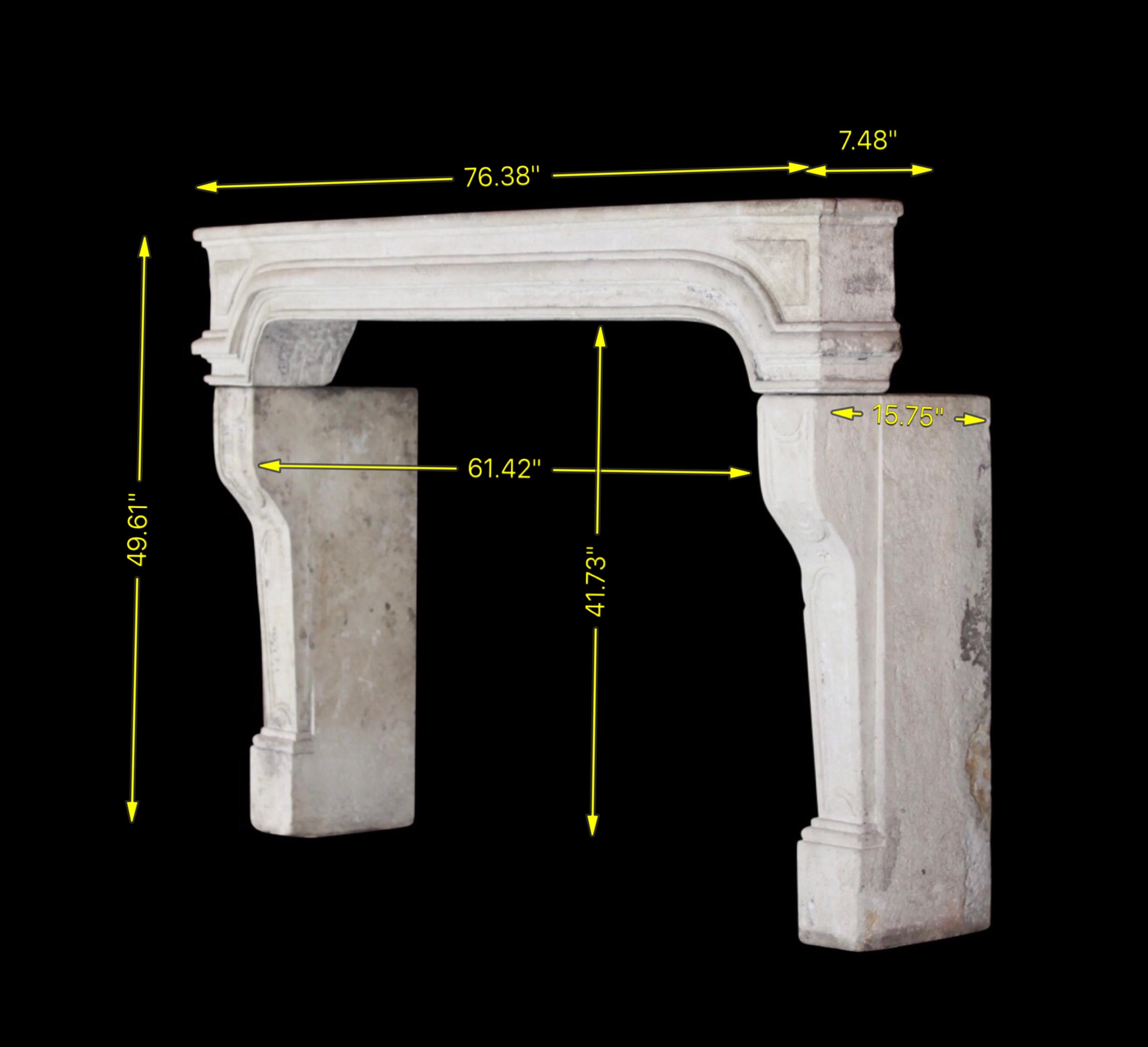 cornice in pietra per camino