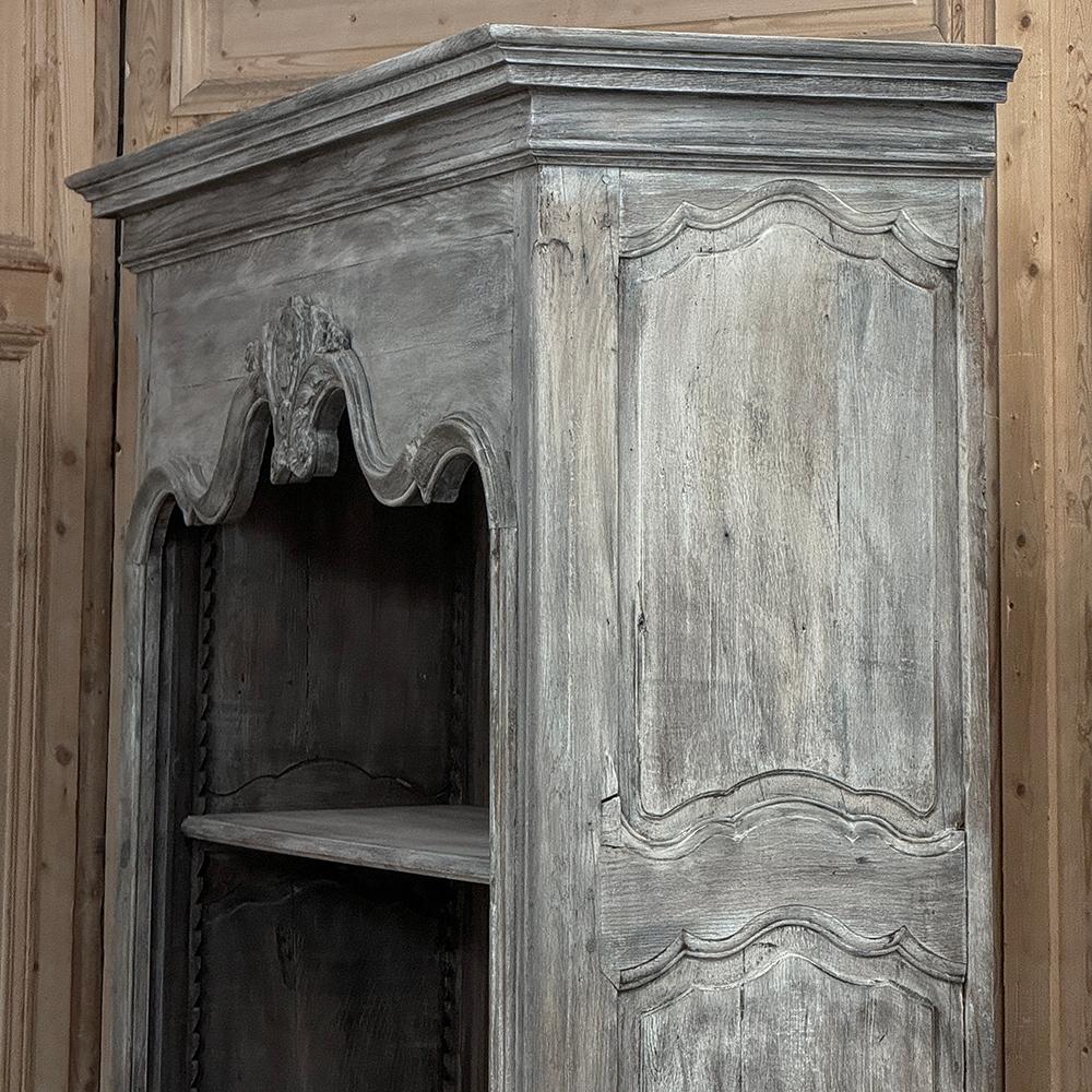 18th Century French Country Louis XIV Open Whitewashed Bookcase ~ Bibliotheque in vendita 8