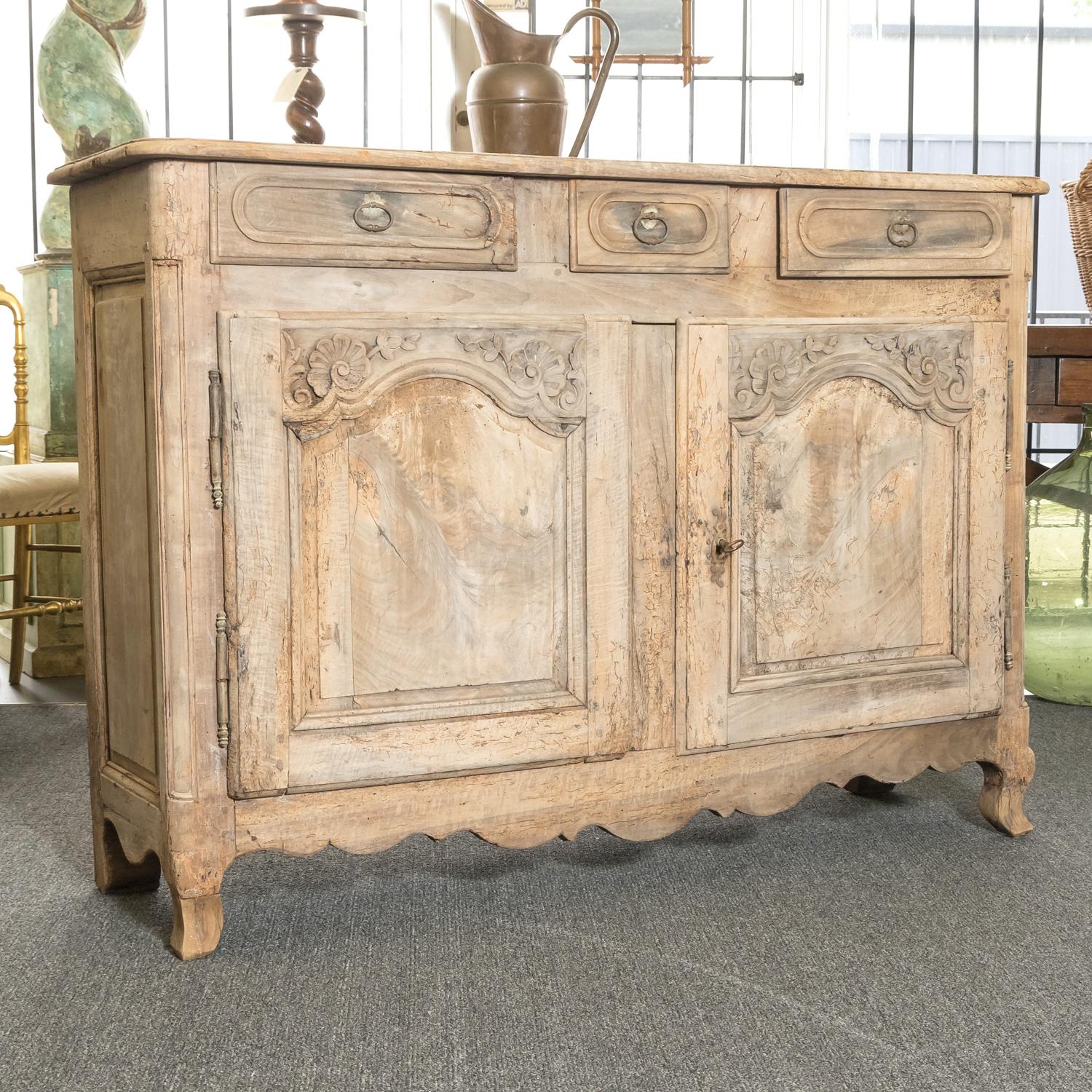Mid-18th Century 18th Century French Country Louis XV Bleached Walnut Normandy Buffet