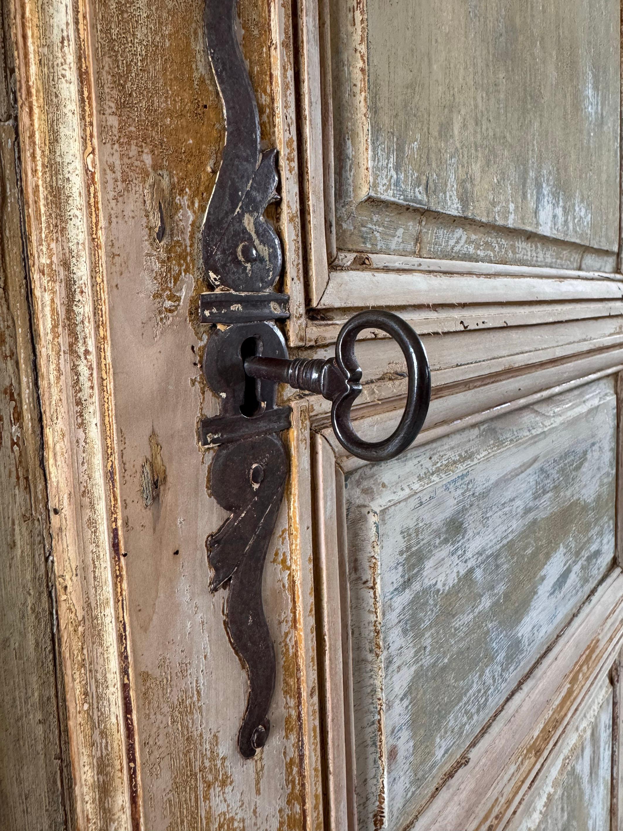 Fino al XVIII secolo Credenza francese del XVIII secolo