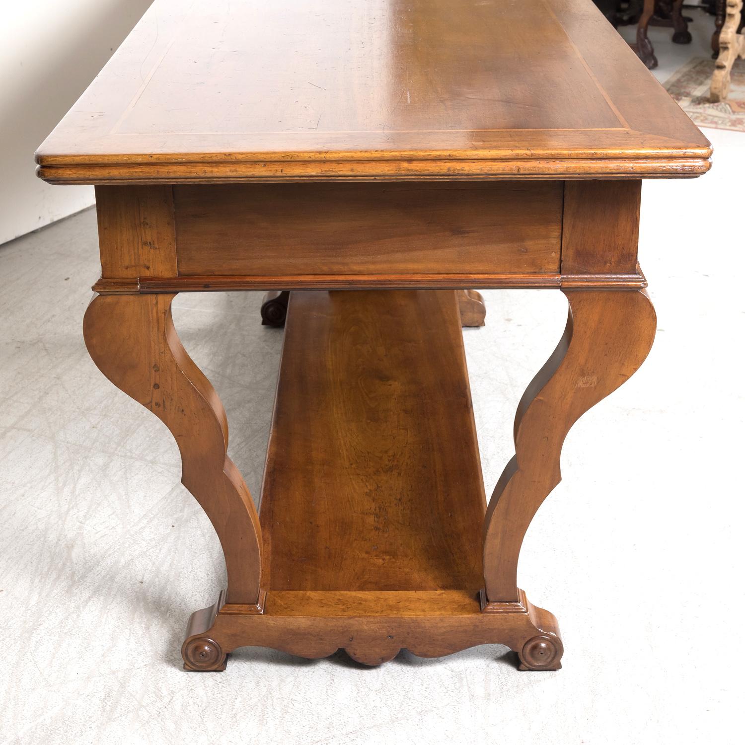 18th Century French Directoire Period Walnut Draper's Table with Marquetry Band For Sale 11