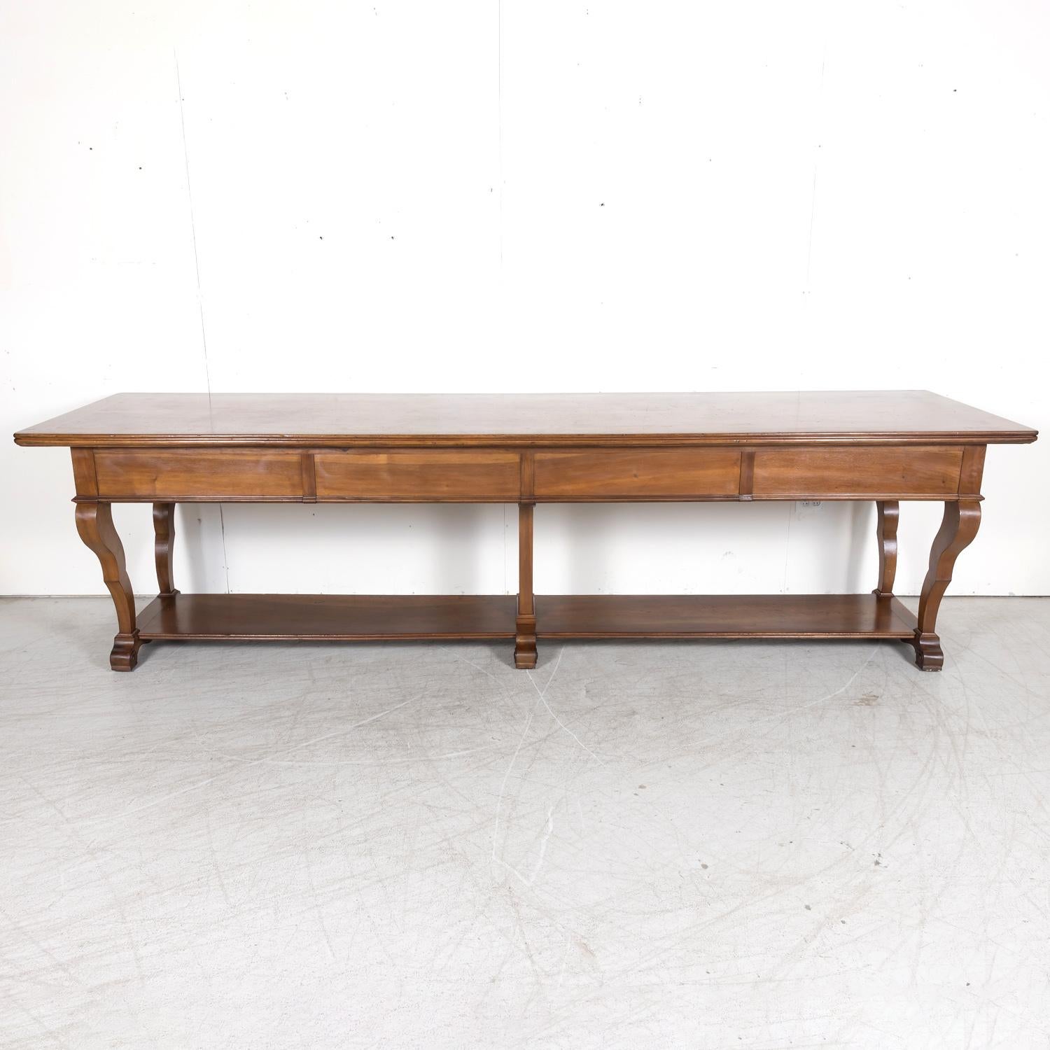 18th Century French Directoire Period Walnut Draper's Table with Marquetry Band For Sale 14