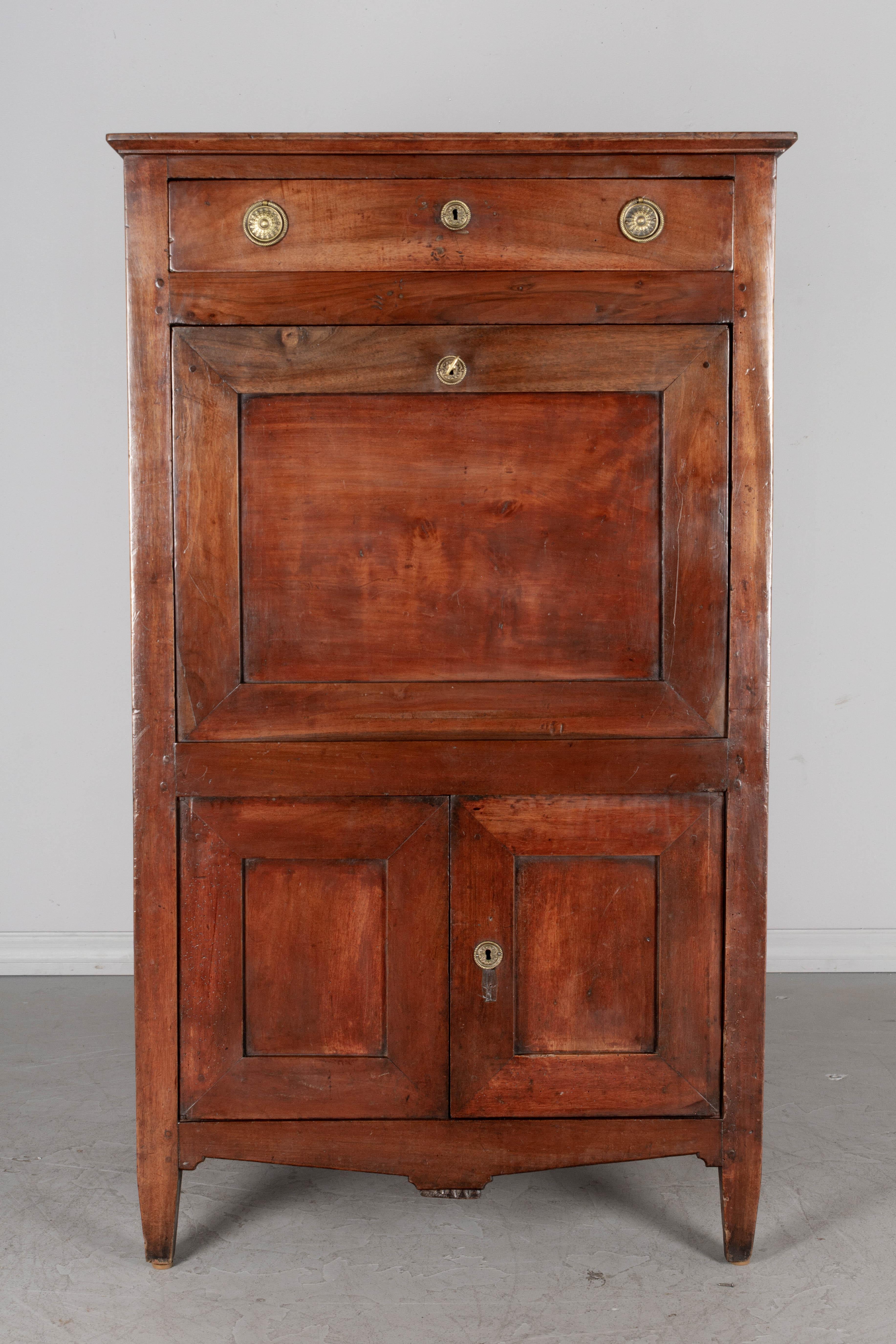 18th Century French Directoire Secretaire à Abbattant In Good Condition In Winter Park, FL