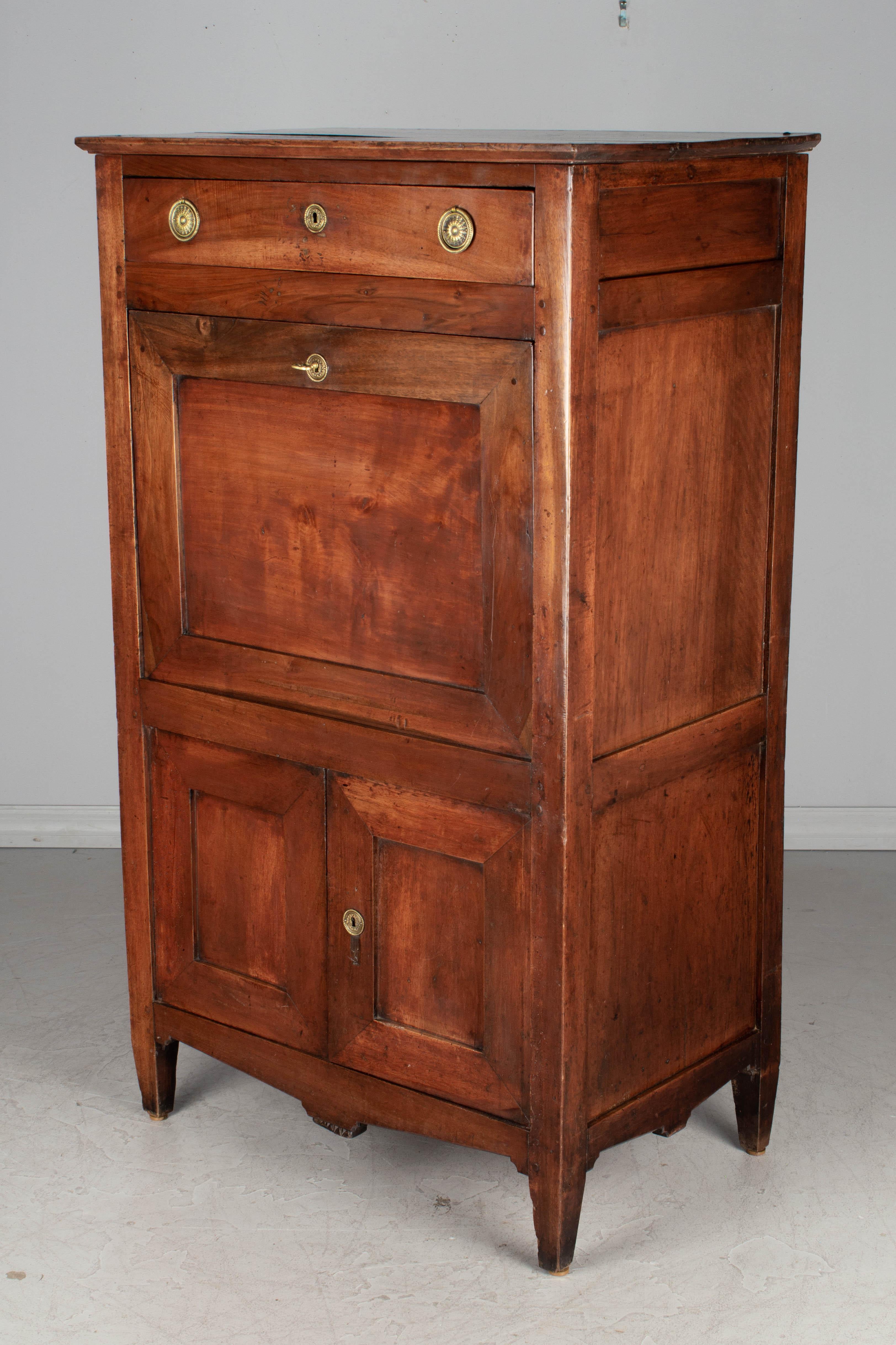 18th Century French Directoire Secretaire à Abbattant 1