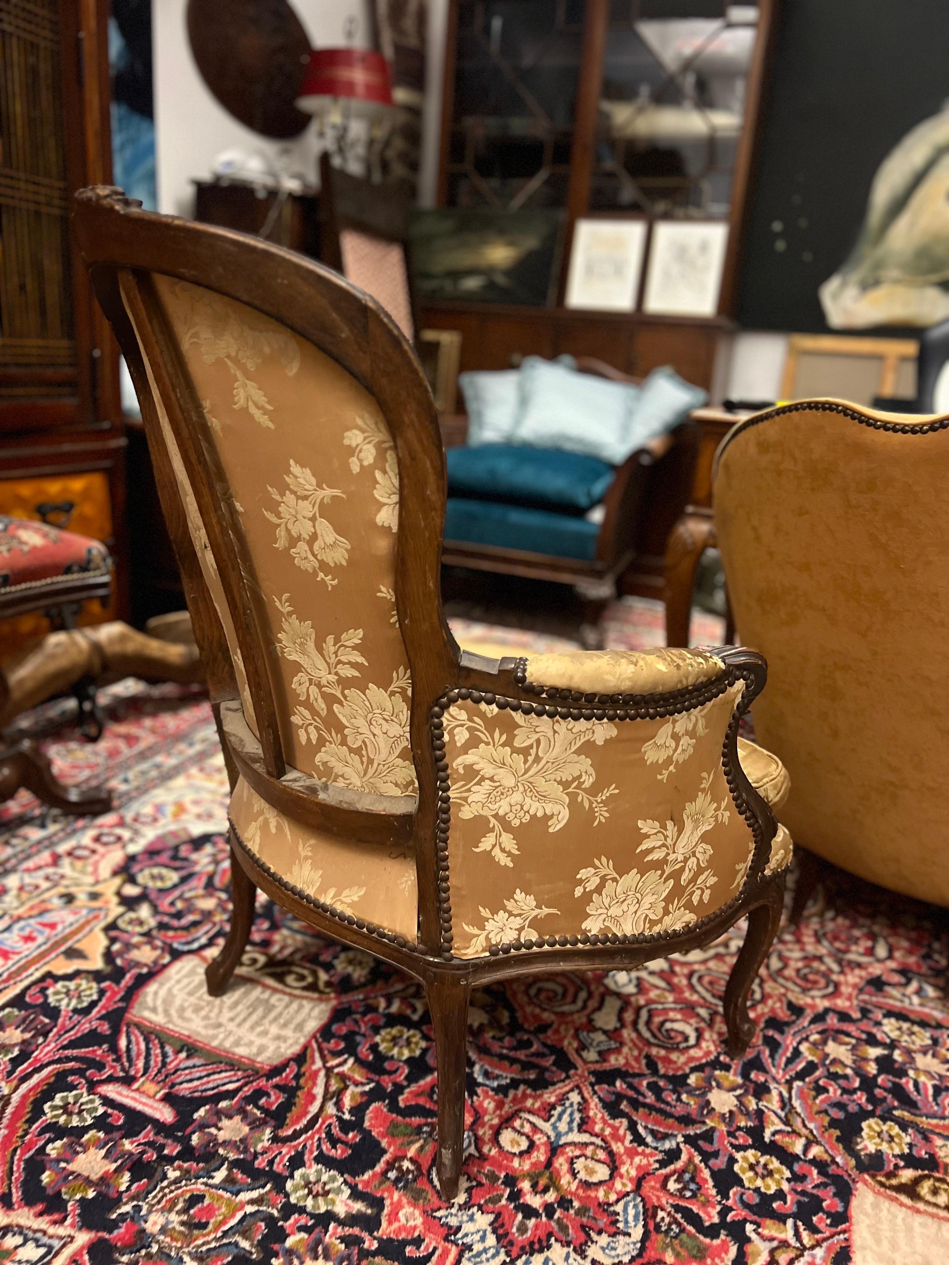 18th Century French Duchesse Part Bergere Louis XV Period in Hand Carved Wood For Sale 1