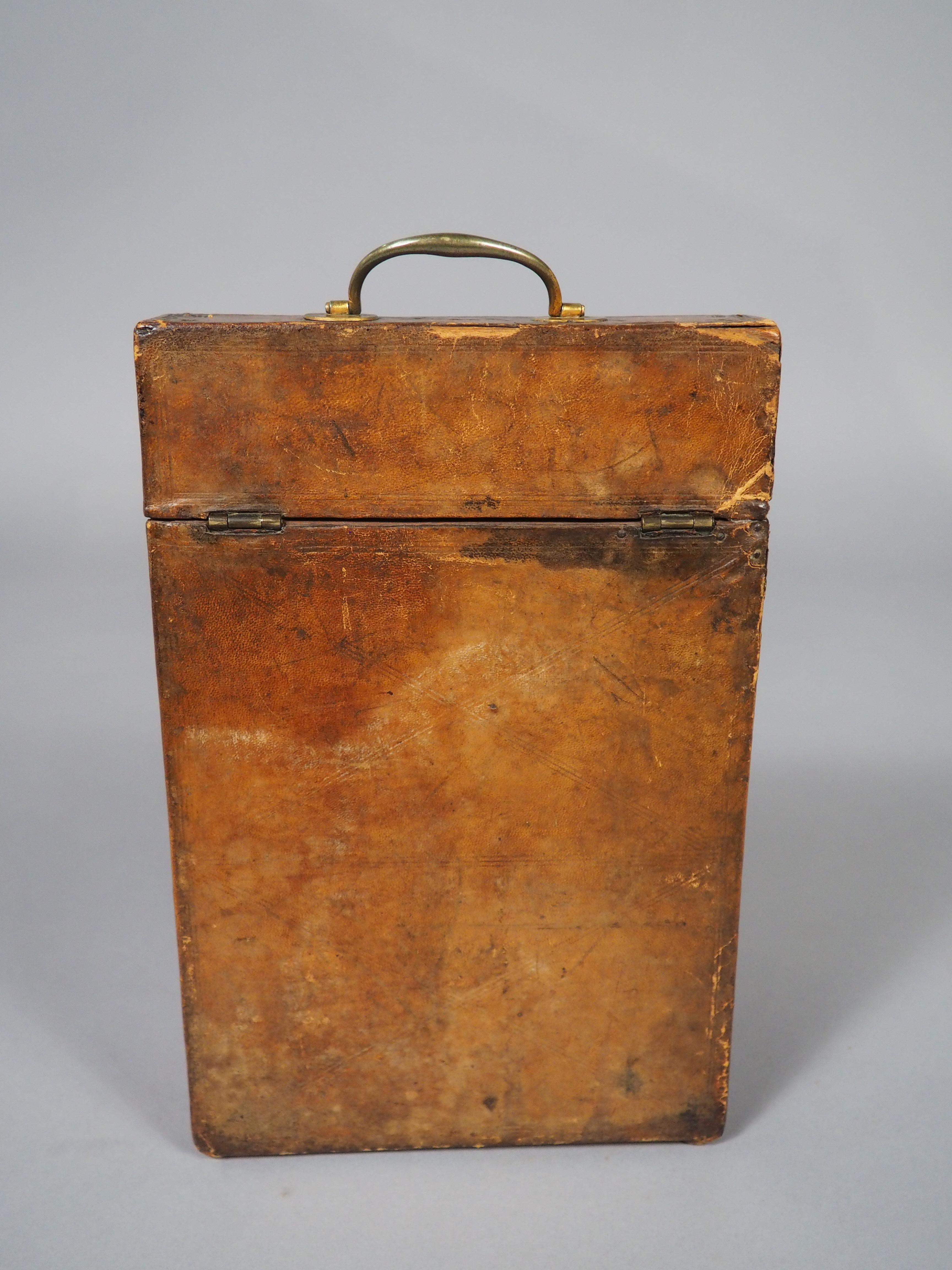 Peau d'animal Boîte à lettres en cuir gaufré du XVIIIe siècle, 