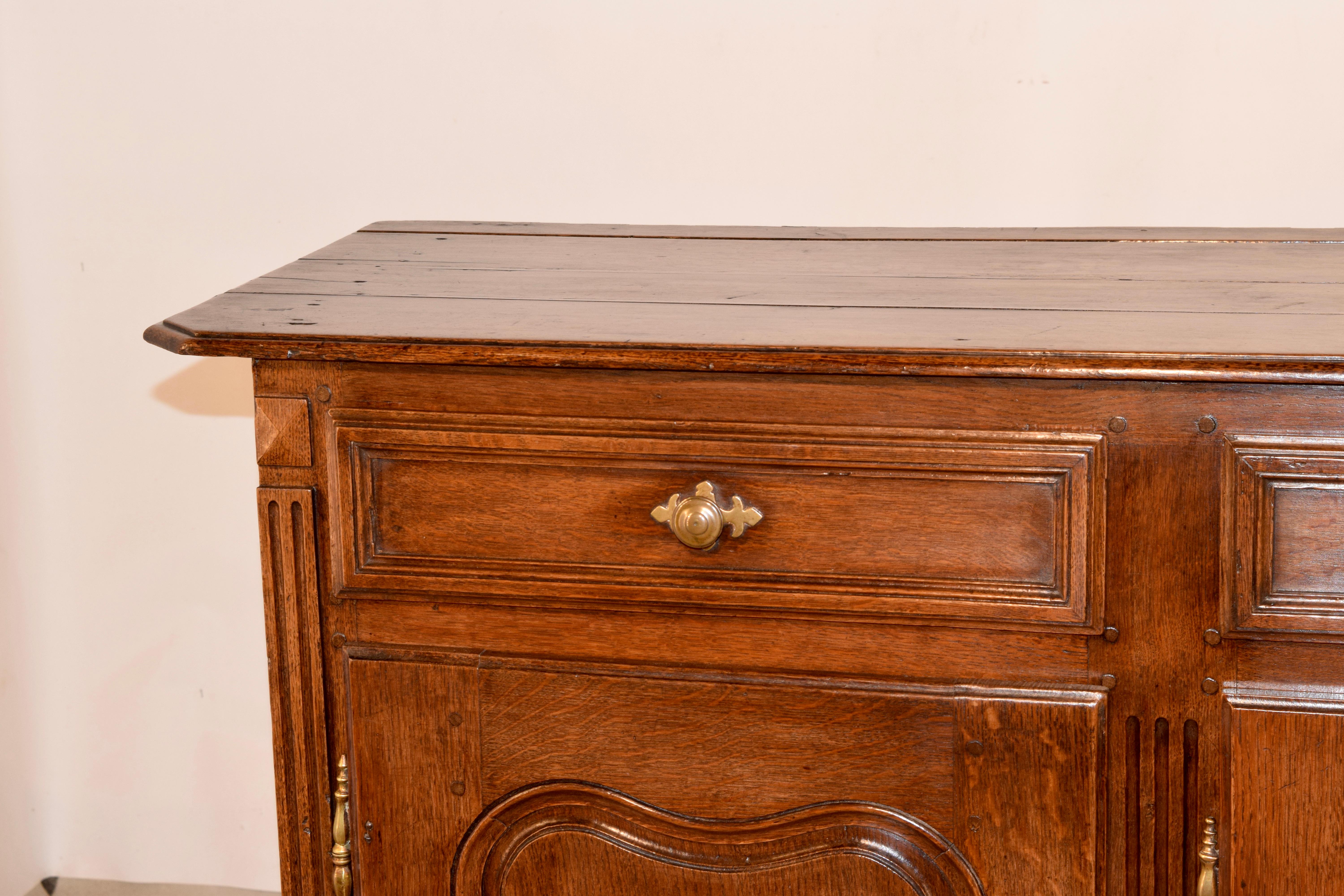 18th Century French Enfilade In Good Condition For Sale In High Point, NC