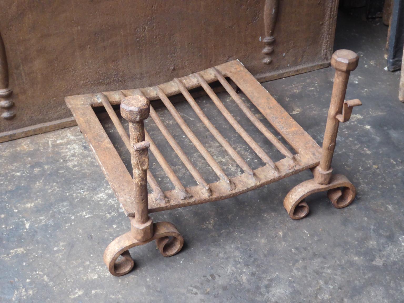 Louis XV 18th Century French Fire Grate, Fireplace Grate