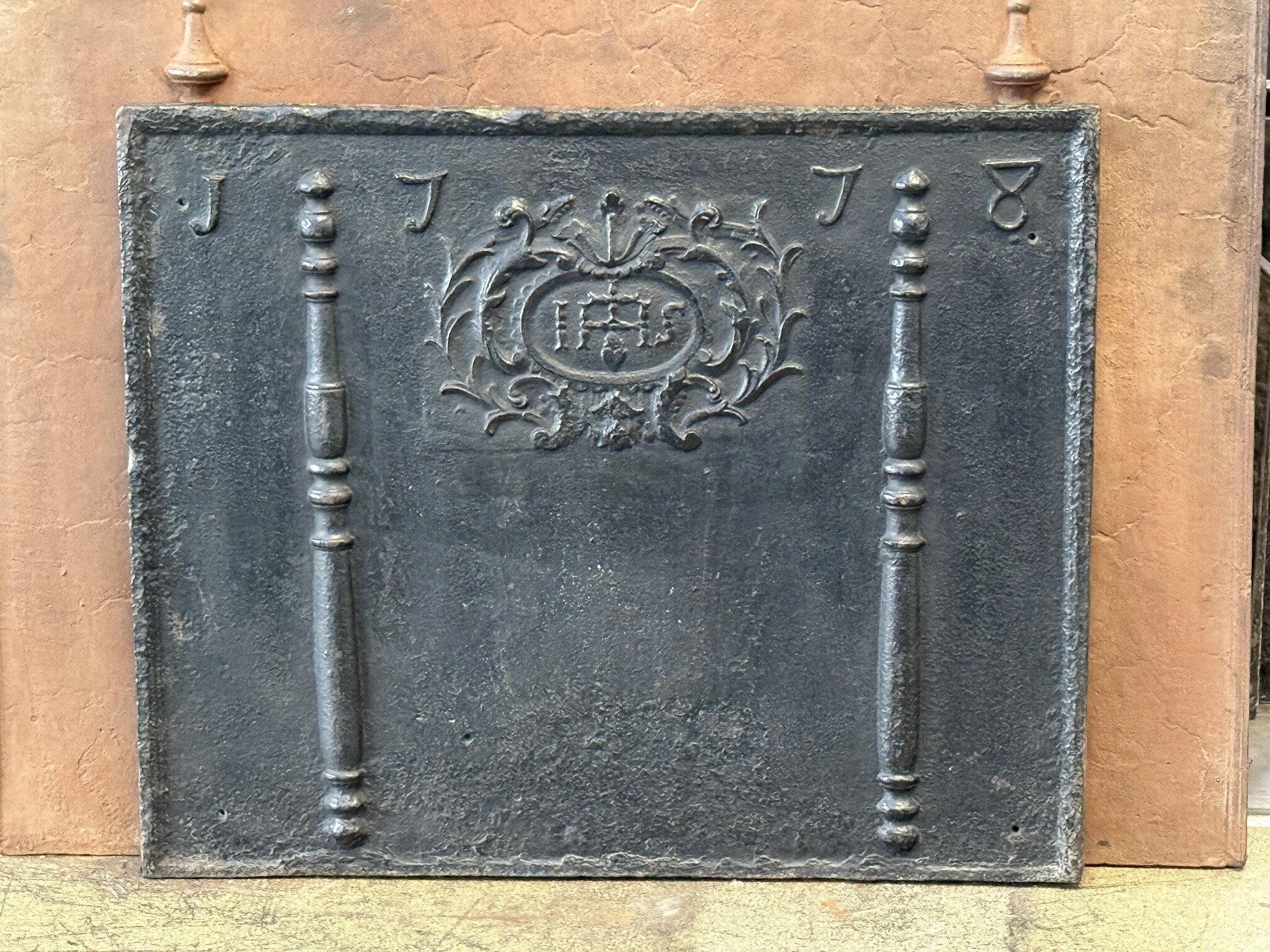 Cast 18th Century French Fireback / Backsplash 'Pillars with Medieval IHS Monogram' For Sale
