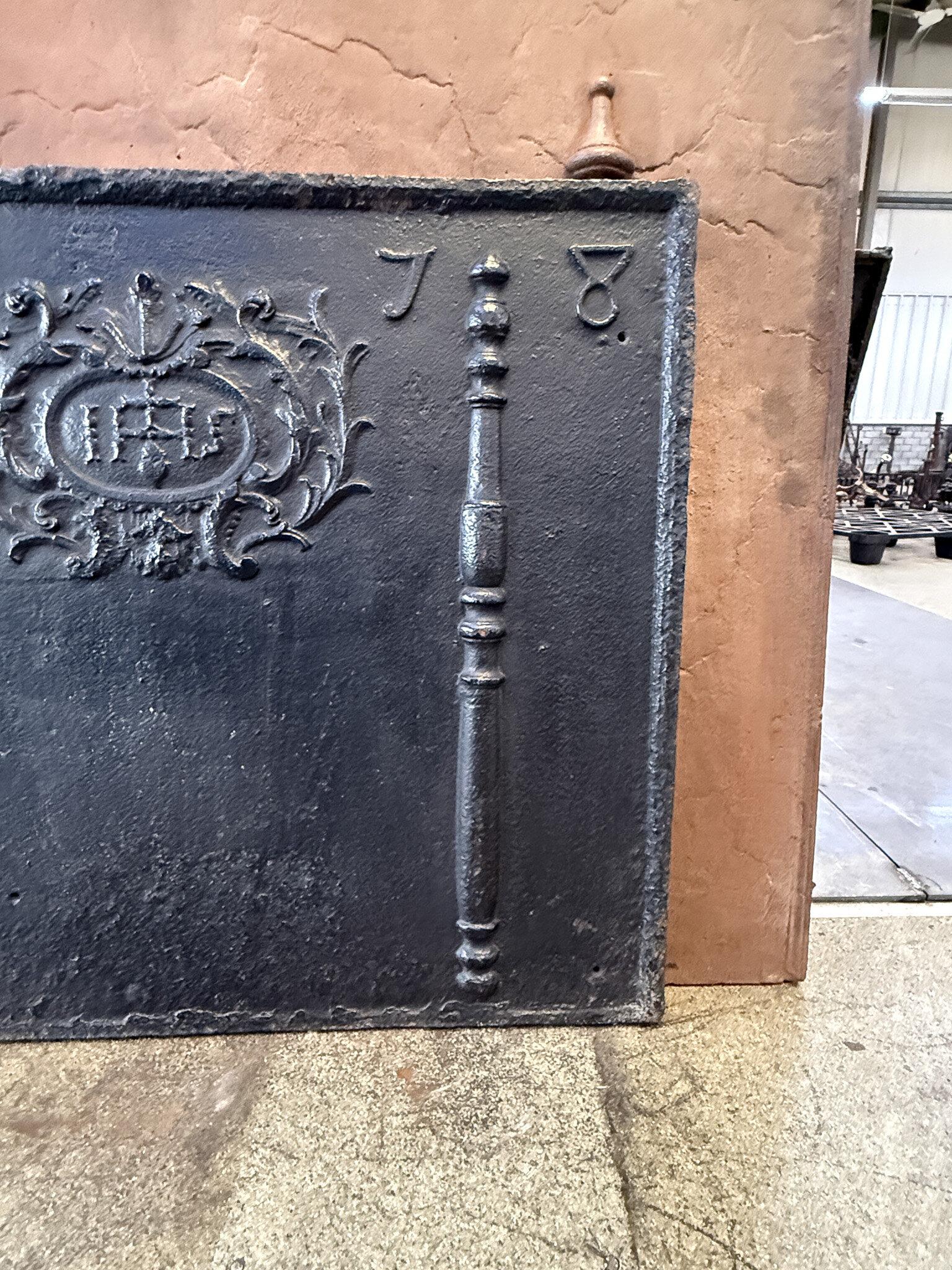 Iron 18th Century French Fireback / Backsplash 'Pillars with Medieval IHS Monogram' For Sale