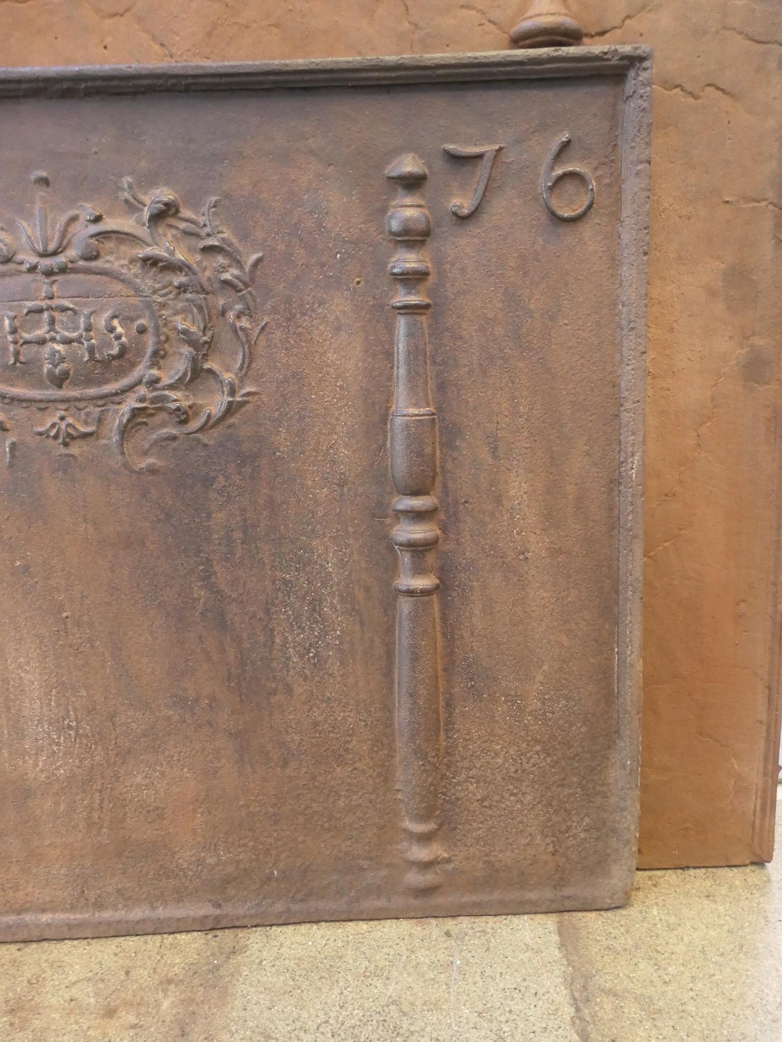 18th Century French Fireback / Backsplash 'Pillars with Medieval IHS Monogram' For Sale 1