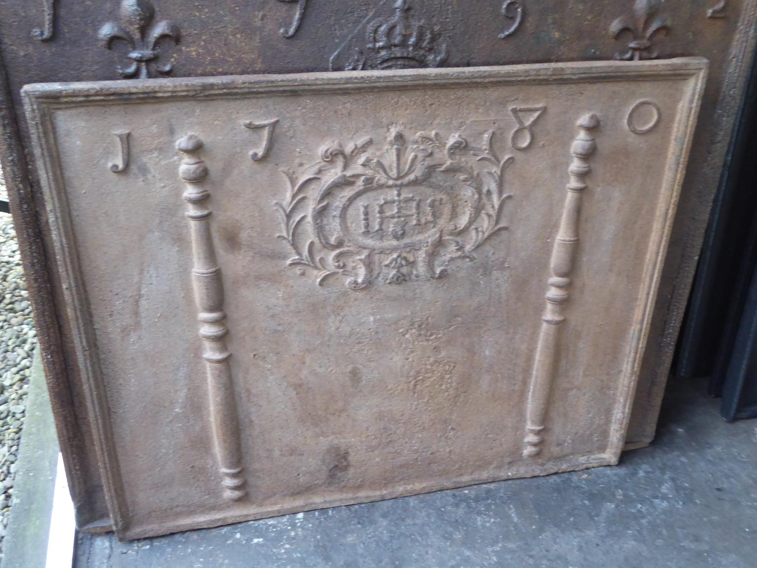 Louis XV 18th Century French Fireback / Backsplash 'Pillars with Medieval IHS Monogram' For Sale