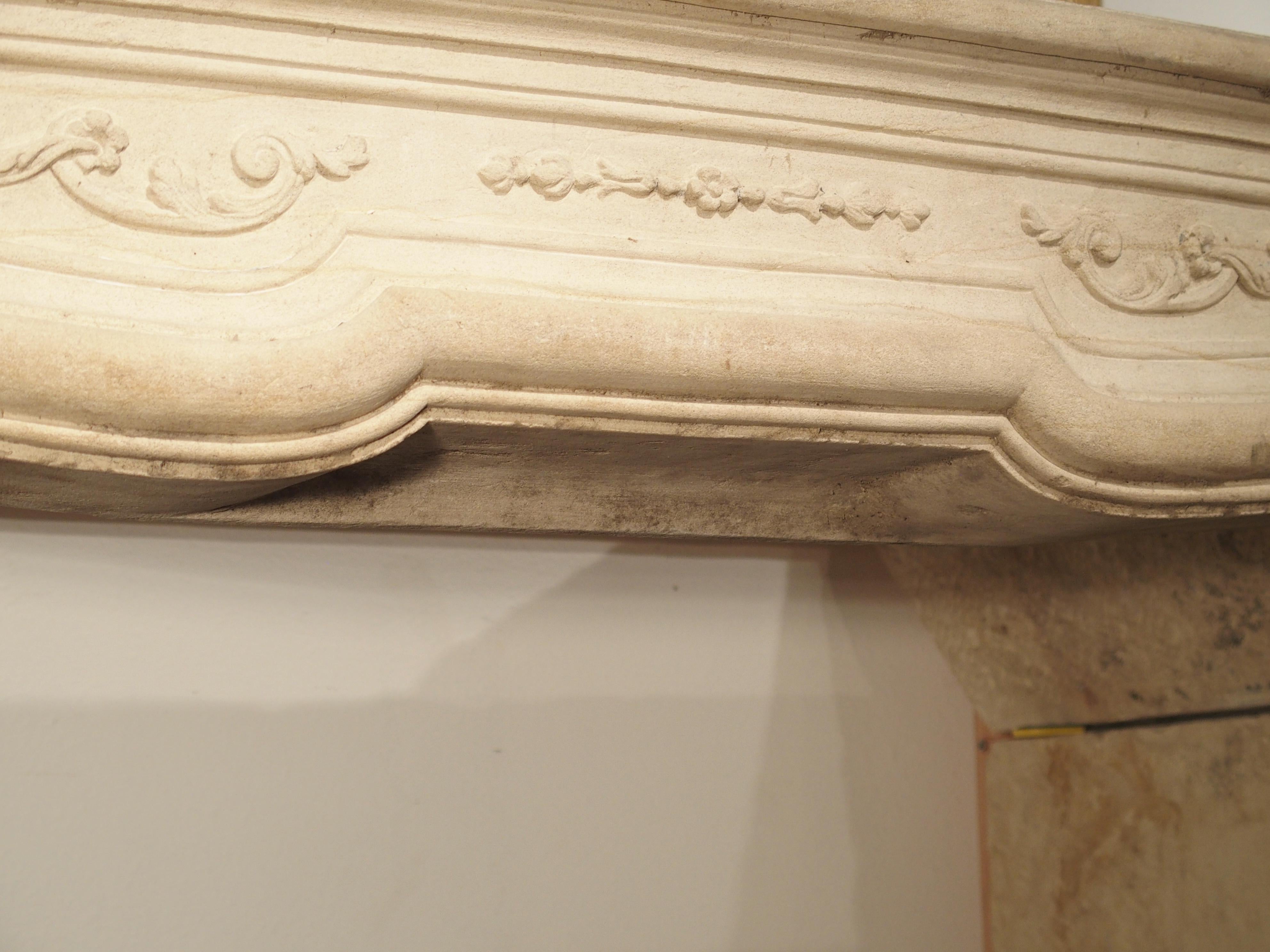 18th Century French Fireplace Mantel in Carved Limestone For Sale 6