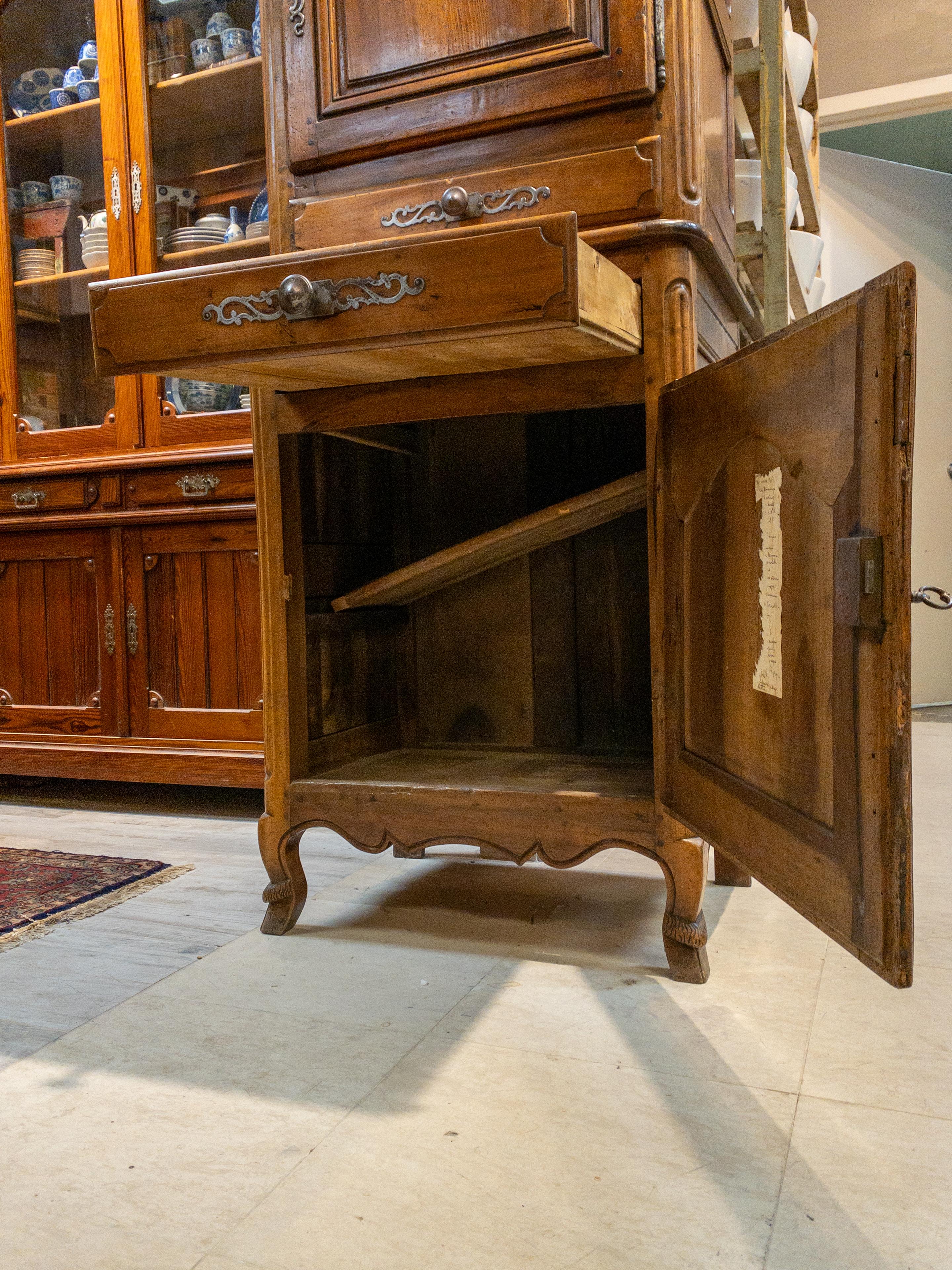 18th Century French Fruitwood Cabinet For Sale 1